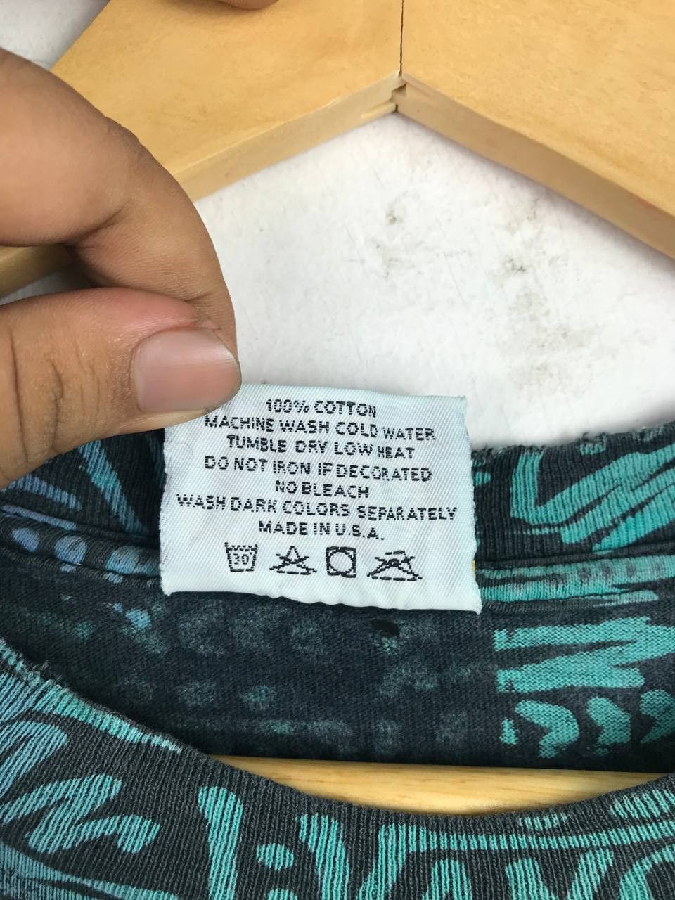 Vans × Vintage Vintage 90's Distressed Streetwear Vans Of The Walls Size US L / EU 52-54 / 3 - 3 Thumbnail