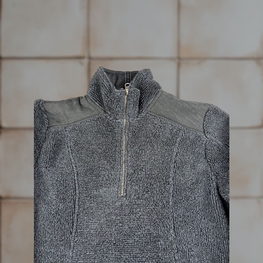 Vintage Kuhl Quarter Zip Fleece Women’s Size Medium Black Deep Pile Outdoors Hiking Polyester Zip Jacket Mid-Length Regular Size M / US 6-8 / IT 42-44 - 1 Thumbnail
