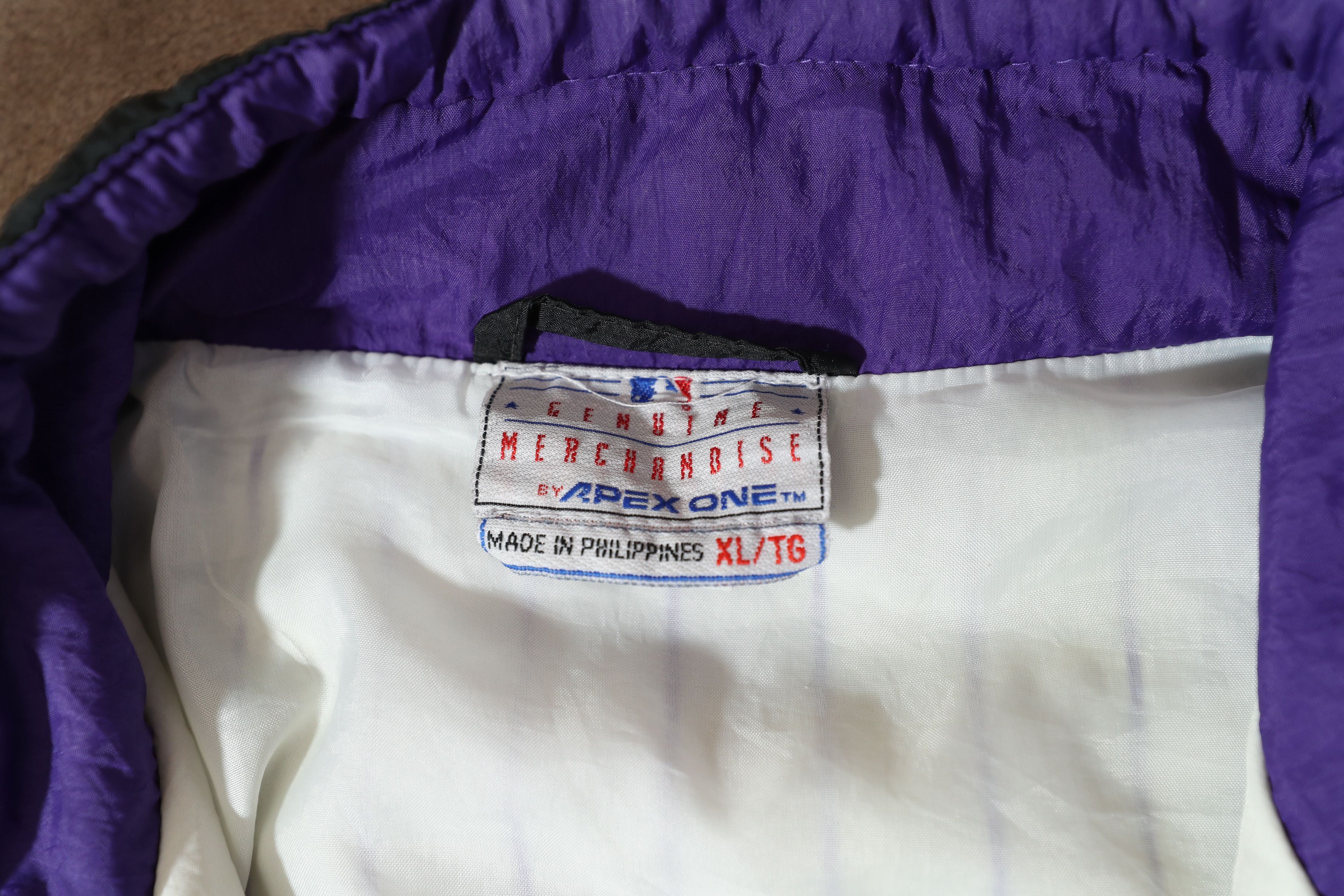 Apex One MLB (Apex One) Colorado Rockies Spell-Out Jacket 1990s (XL) Size US XL / EU 56 / 4 - 9 Thumbnail