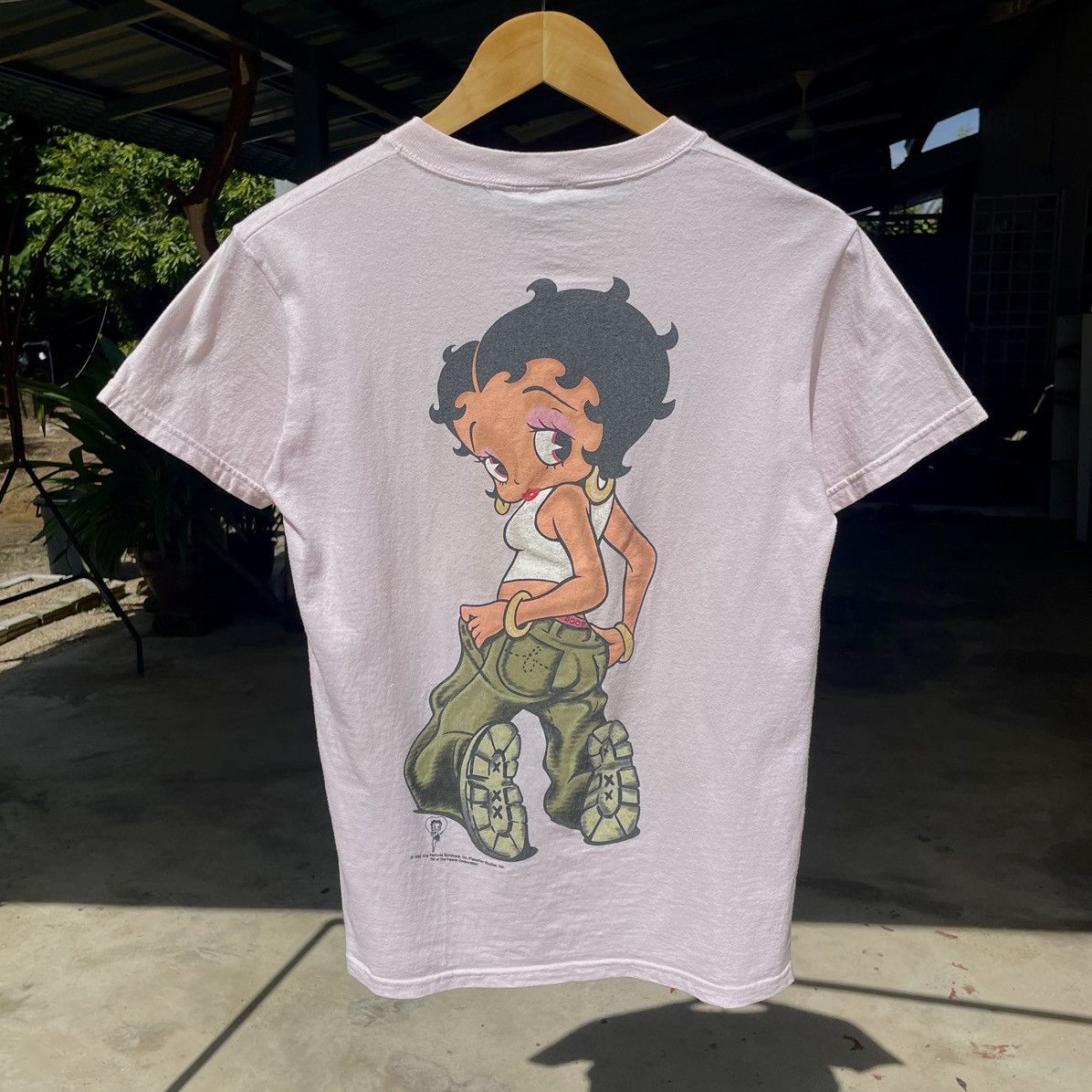 Vintage 🇺🇸VINTAGE 1996 BETTY BOOP HIP HOP MIRROR CARTOON NUDE T-SHIRT Size S / US 4 / IT 40 - 14 Thumbnail