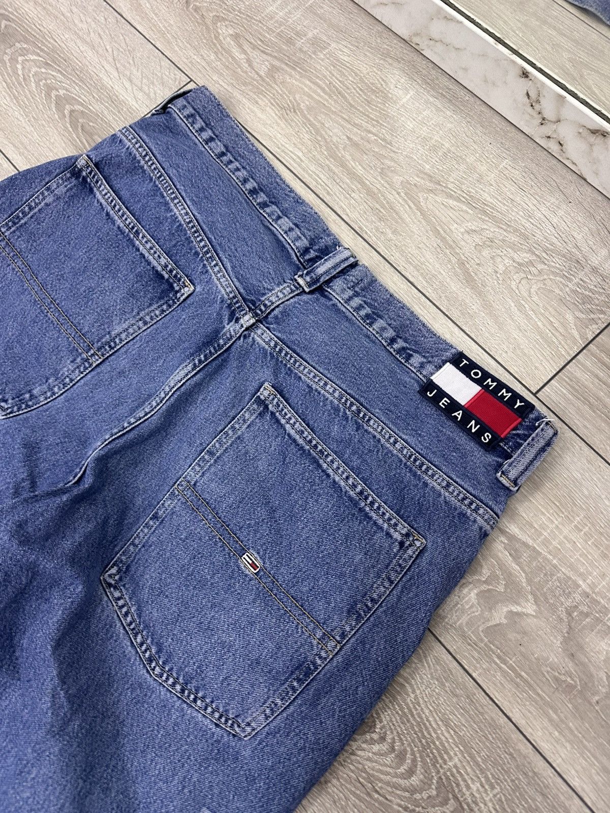 Vintage Tommy Hilfiger 90s Vintage Baggy Loose Fit Jeans Size US 36 / EU 52 - 6 Thumbnail