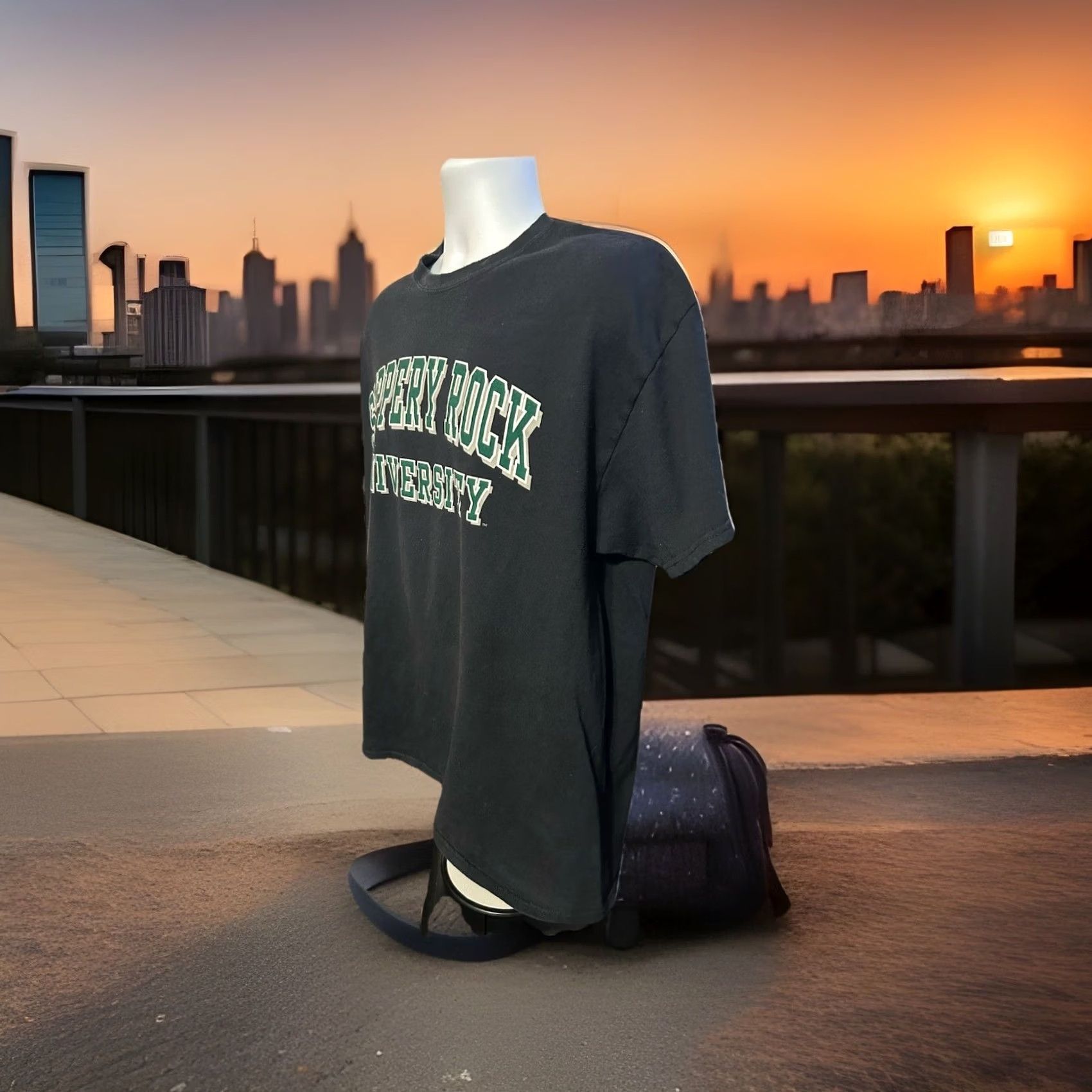 Sunray Sportswear Vintage Slippery Rock University Shirt Men XL Black Arch Spell Out Short Sleeve Rock Size US XL / EU 56 / 4 - 4 Thumbnail