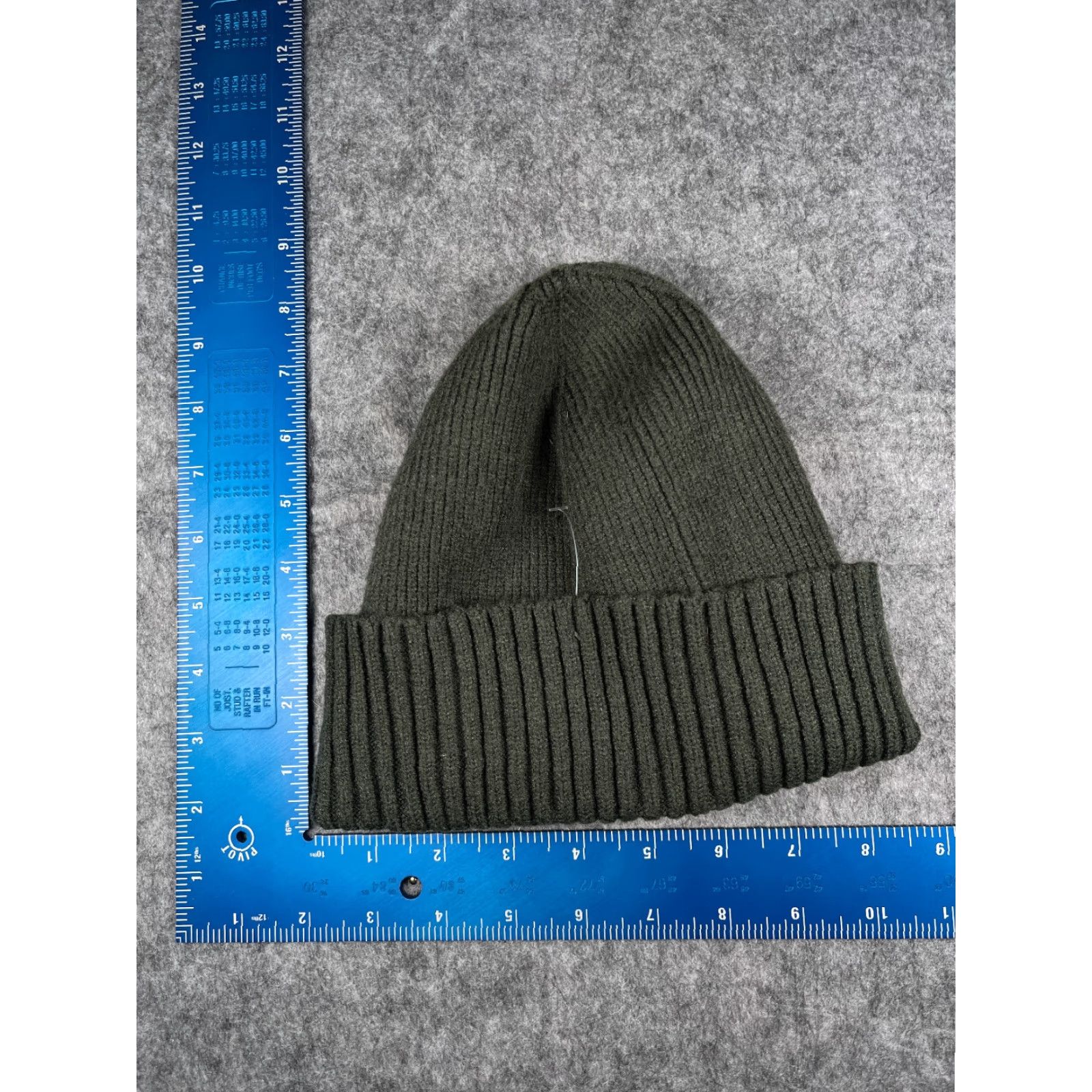 Vintage Time And Tru Beanie Toque Womens One Size Green Ribbed Knit Polyester Blend Ski Hat/Cap Size ONE SIZE - 3 Thumbnail