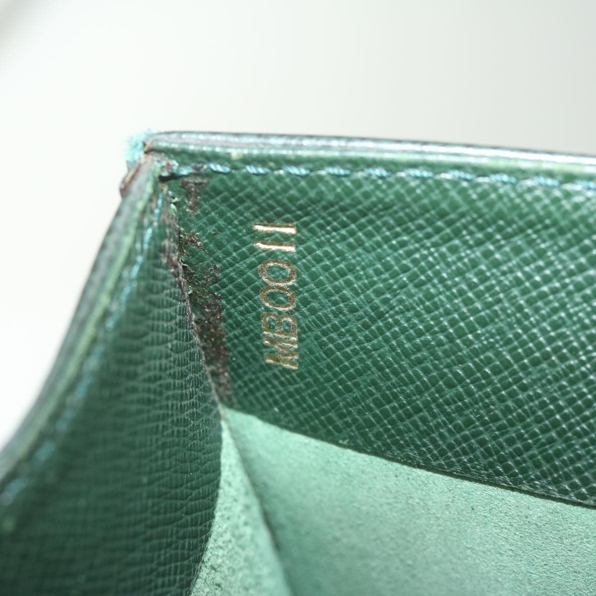 Louis Vuitton LOUIS VUITTON Taiga Porte Documents Angara Bag Epicea M30774 Size ONE SIZE - 12 Thumbnail