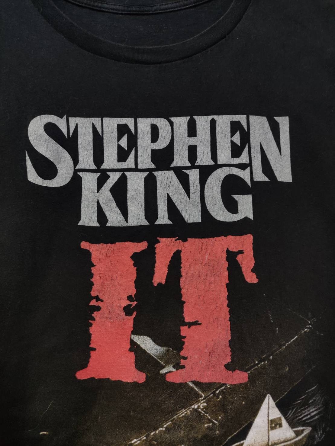 Expert Horror Stephen King " IT " Movie Promo T-Shirt Size US XL / EU 56 / 4 - 3 Thumbnail