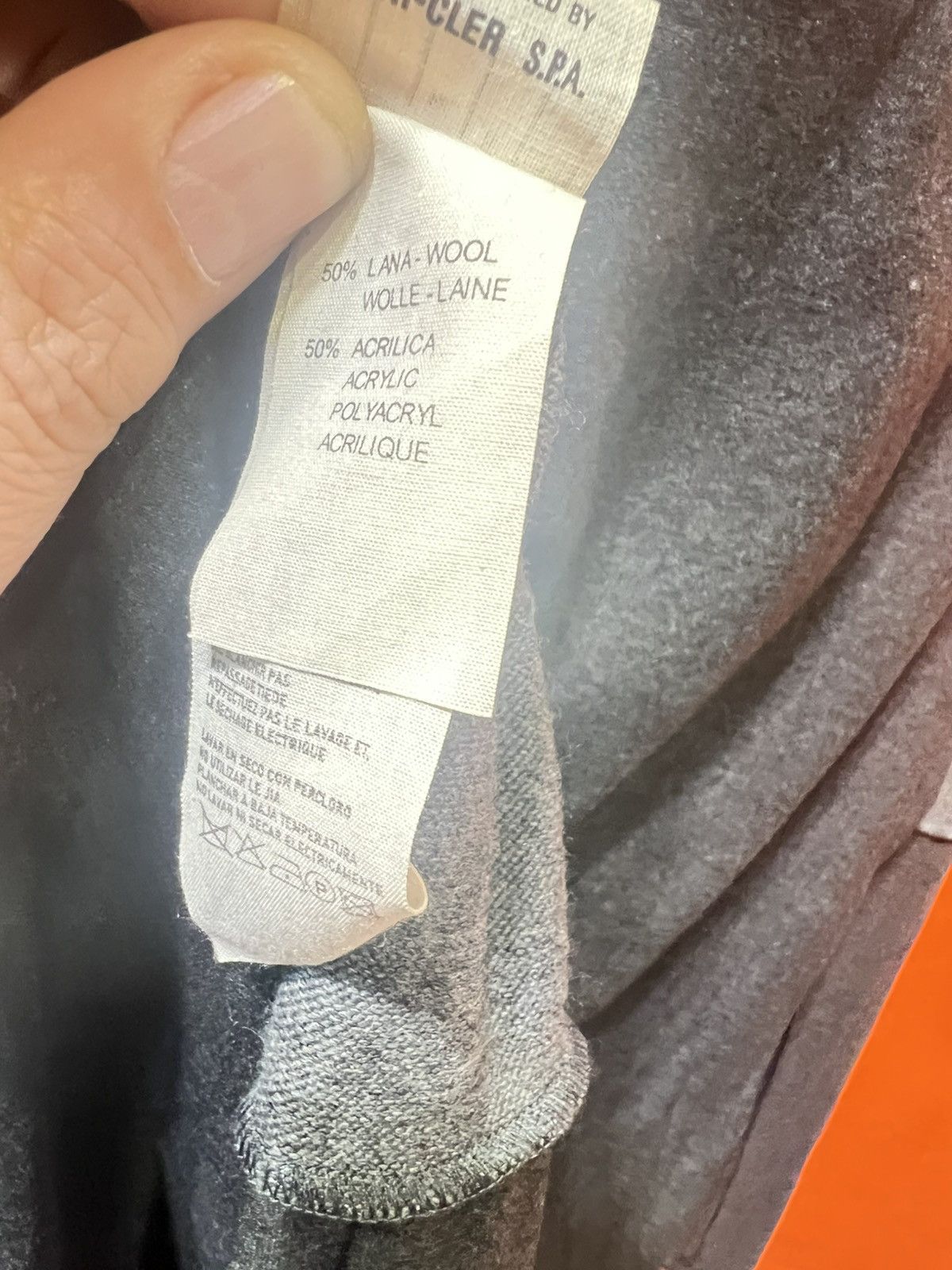Maison Margiela MARGIELA ARCHIVES A/H 1993-94 recycled jumper Size US S / EU 44-46 / 1 - 6 Thumbnail