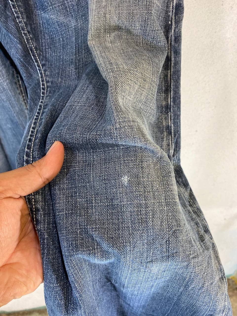 Levi's vintage levis 514 distressed denim bondage style Size US 41 - 11 Thumbnail