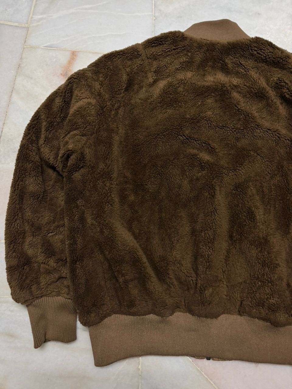 GU × Undercover REVERSIBLE GU LIKE NEW SHERPA BOMBER TRAVIS SCOTT COLOR Size US S / EU 44-46 / 1 - 22 Thumbnail