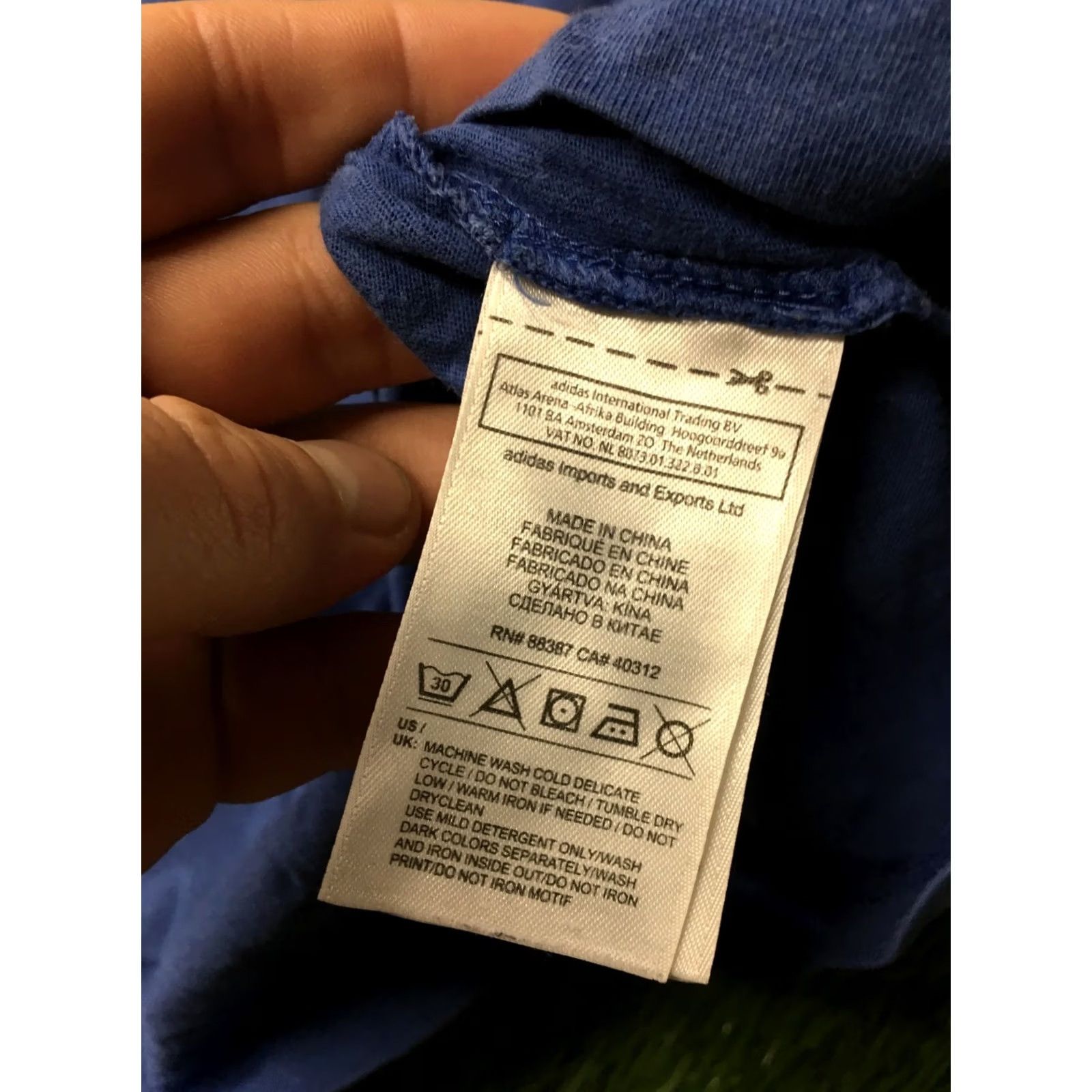 Adidas ADIDAS SY ORIGINAL 3 STRIPES MENS CASUAL SHIRT T-SHIRT TEE JERSEY TRIKOT SIZE M Navy Blue Short Sleeve 100% Cotton Mens Regular Size US M / EU 48-50 / 2 - 5 Thumbnail