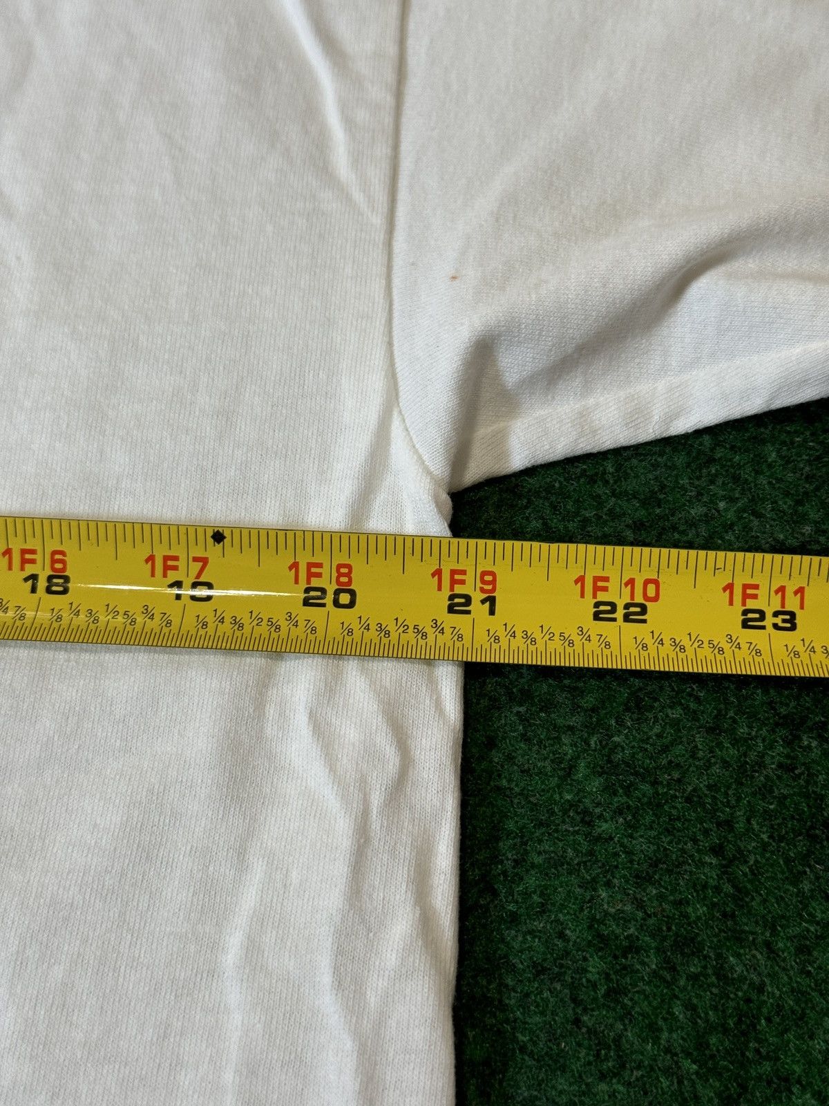 Cartoon Network × Vintage Vintage 90s Y2K Yogi Bear Cartoon Network Ringer T Shirt Size US L / EU 52-54 / 3 - 7 Thumbnail