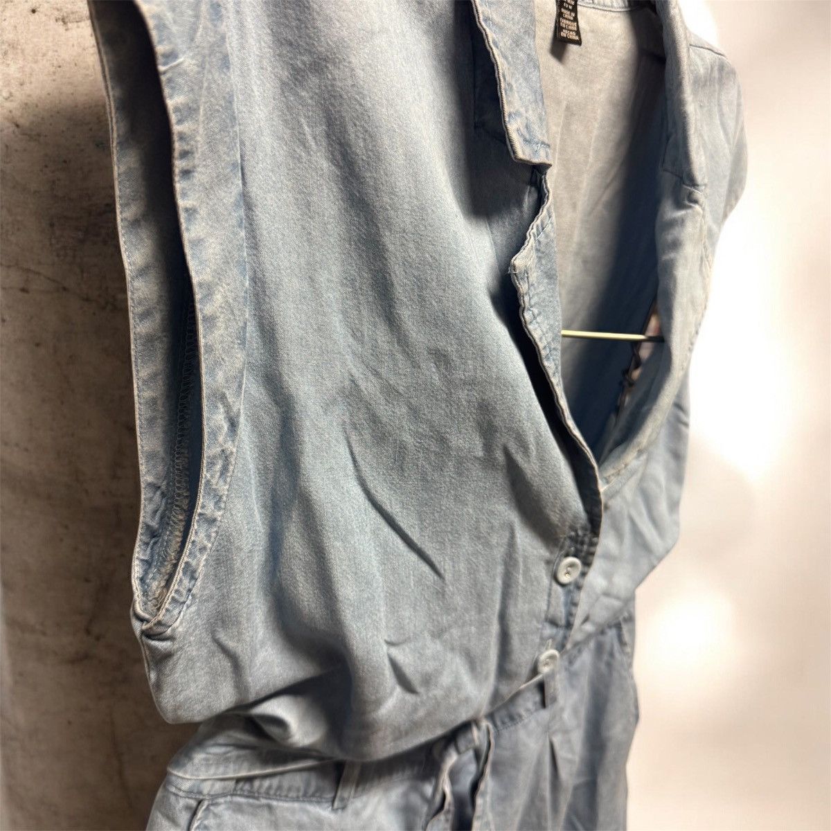 Ellen Tracy Ellen Tracy Denim Romper Jumpsuit Shorts Medium Blue Elastic Size M / US 6-8 / IT 42-44 - 6 Thumbnail