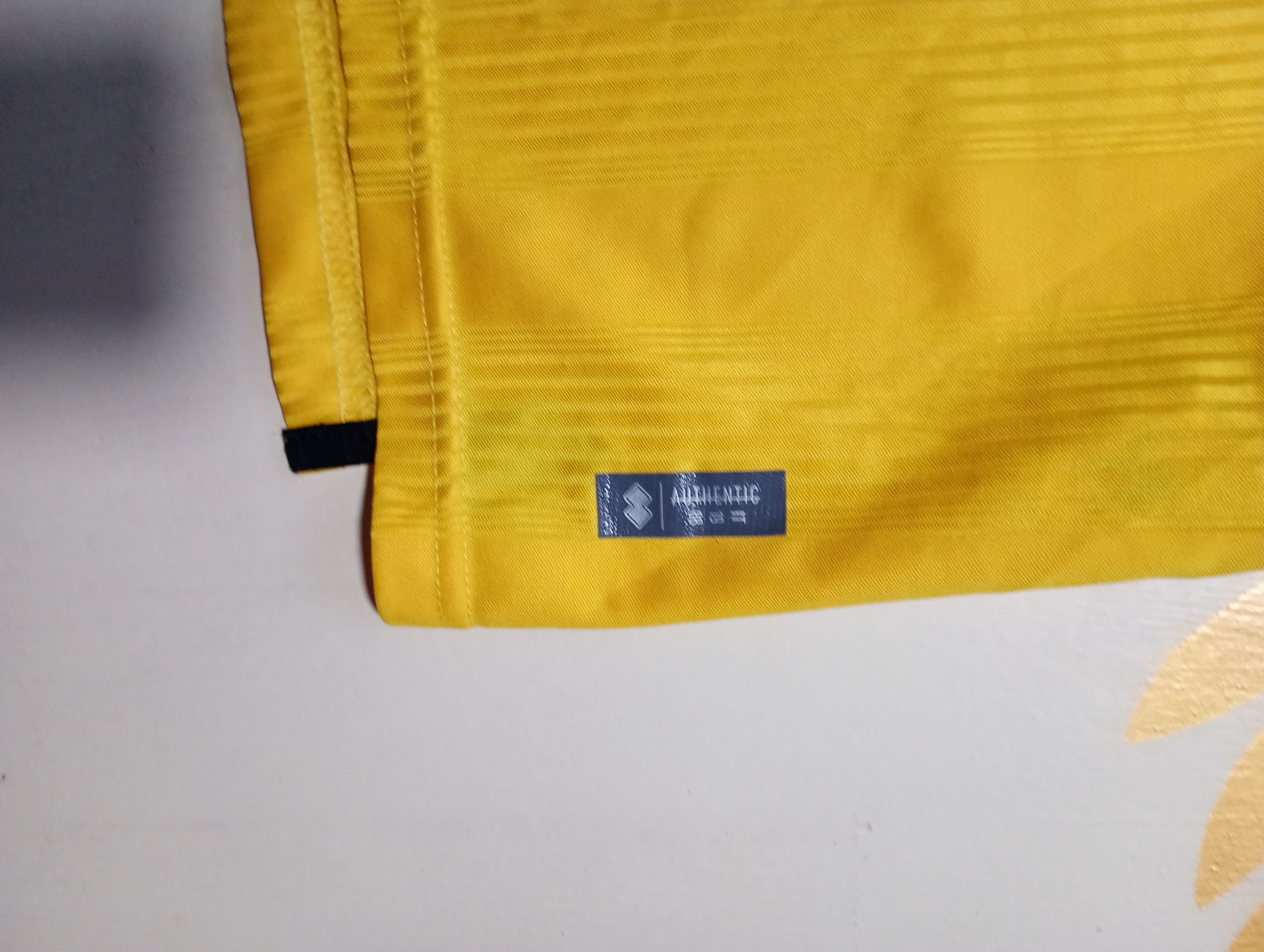 Errea Errea Sheffield United Away Jersey 2023-2023 size XXXL Size US XXL / EU 58 / 5 - 13 Thumbnail