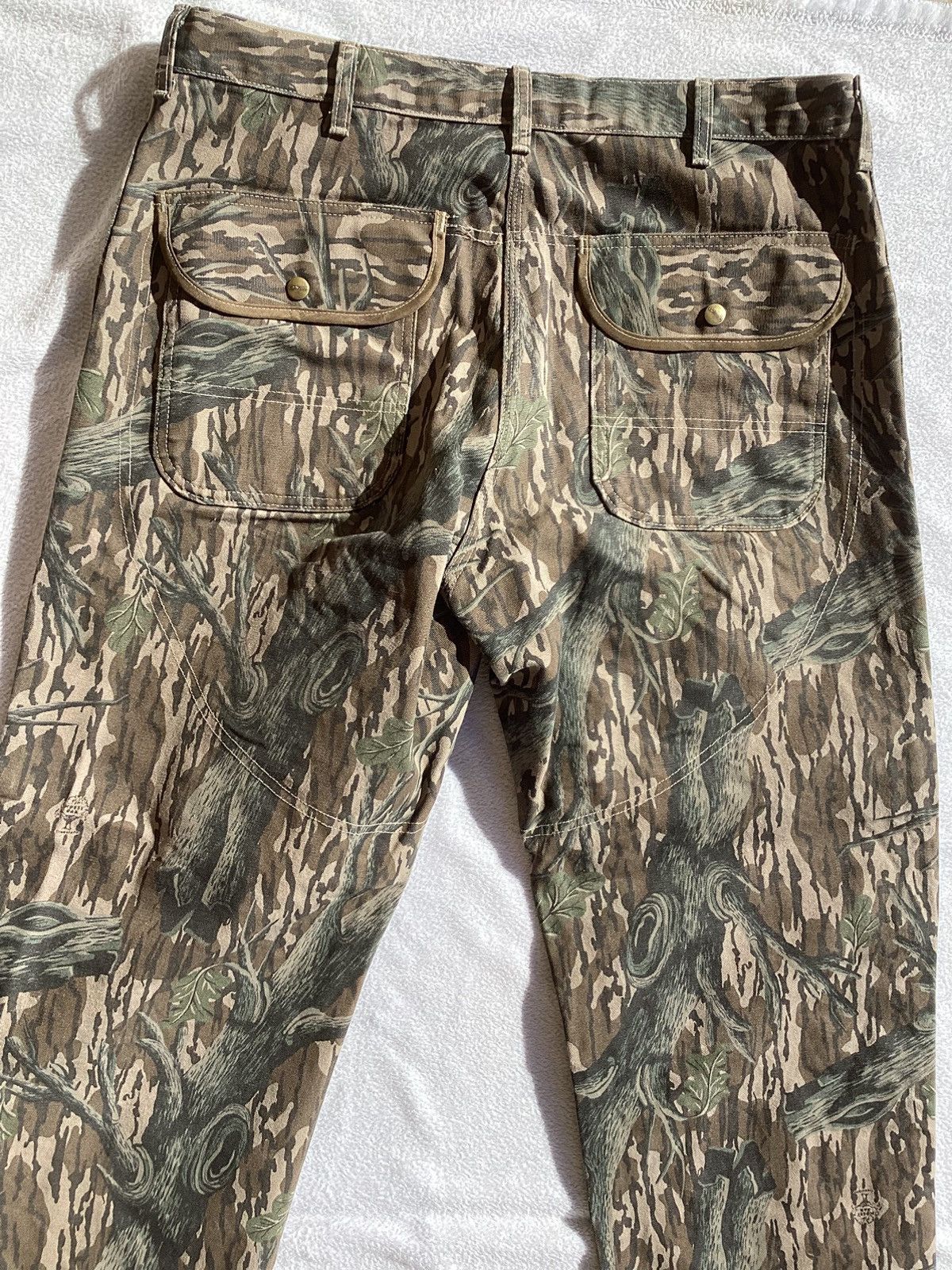 Carhartt Vintage 80s Carhartt Realtree camo 40 x 32 double knee pants Size US 40 / EU 56 - 4 Thumbnail