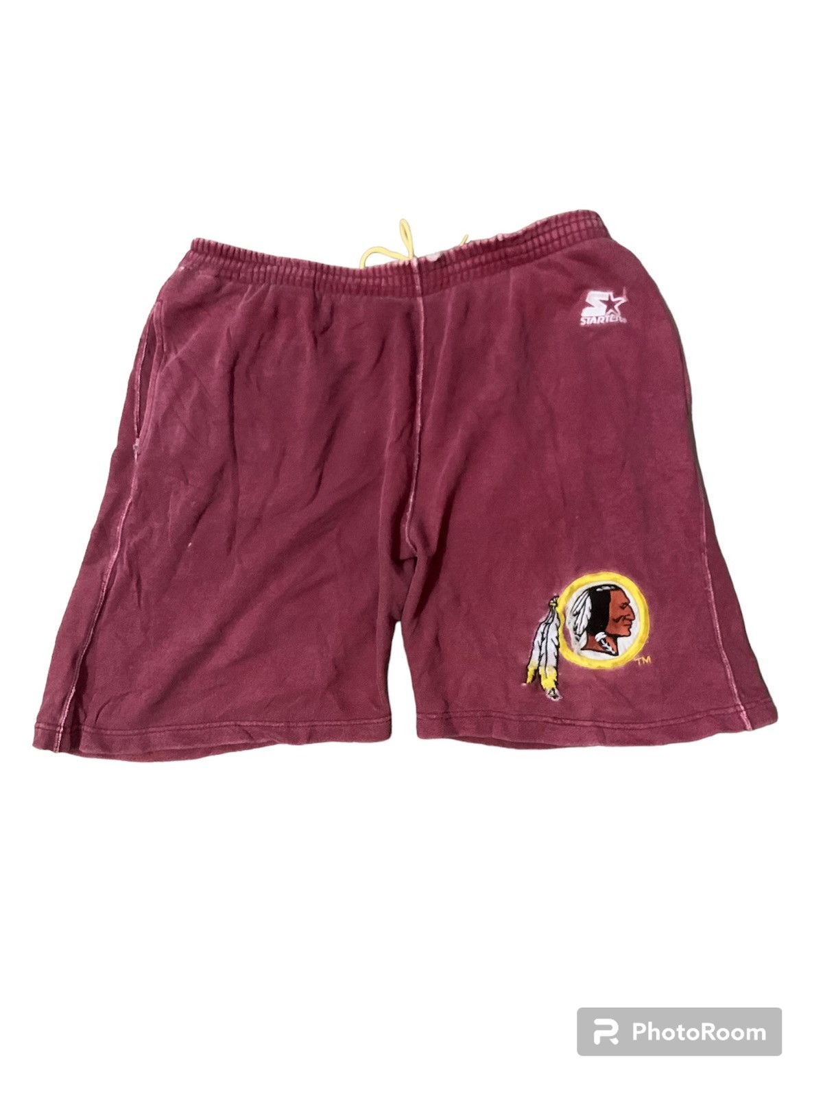 NFL × Starter Cleveland Indians Short Pants Size US 34 / EU 50 - 1 Thumbnail