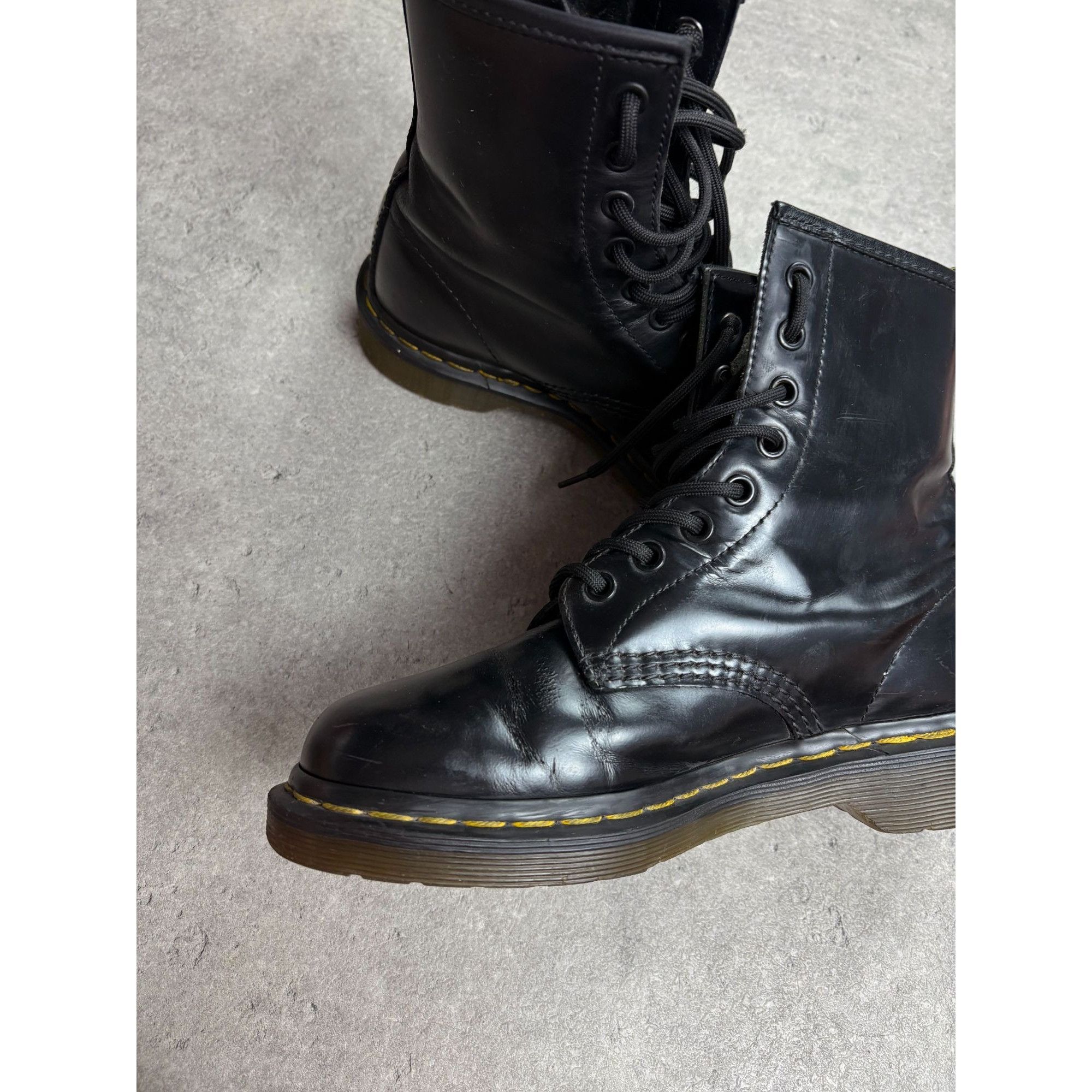 Dr. Martens Dr. Martens 1460 Black Leather Lace-Up Boots EU 37 US Womens Size US 7 / IT 37 - 3 Thumbnail