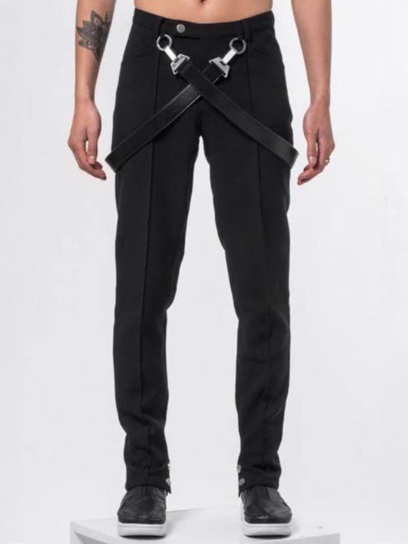 Pieces Uniques PIÈCES UNIQUES AW19 'MOON & SUN' BLACK BONDAGE TROUSERS Size 25" / US 0 / IT 36 - 12 Thumbnail