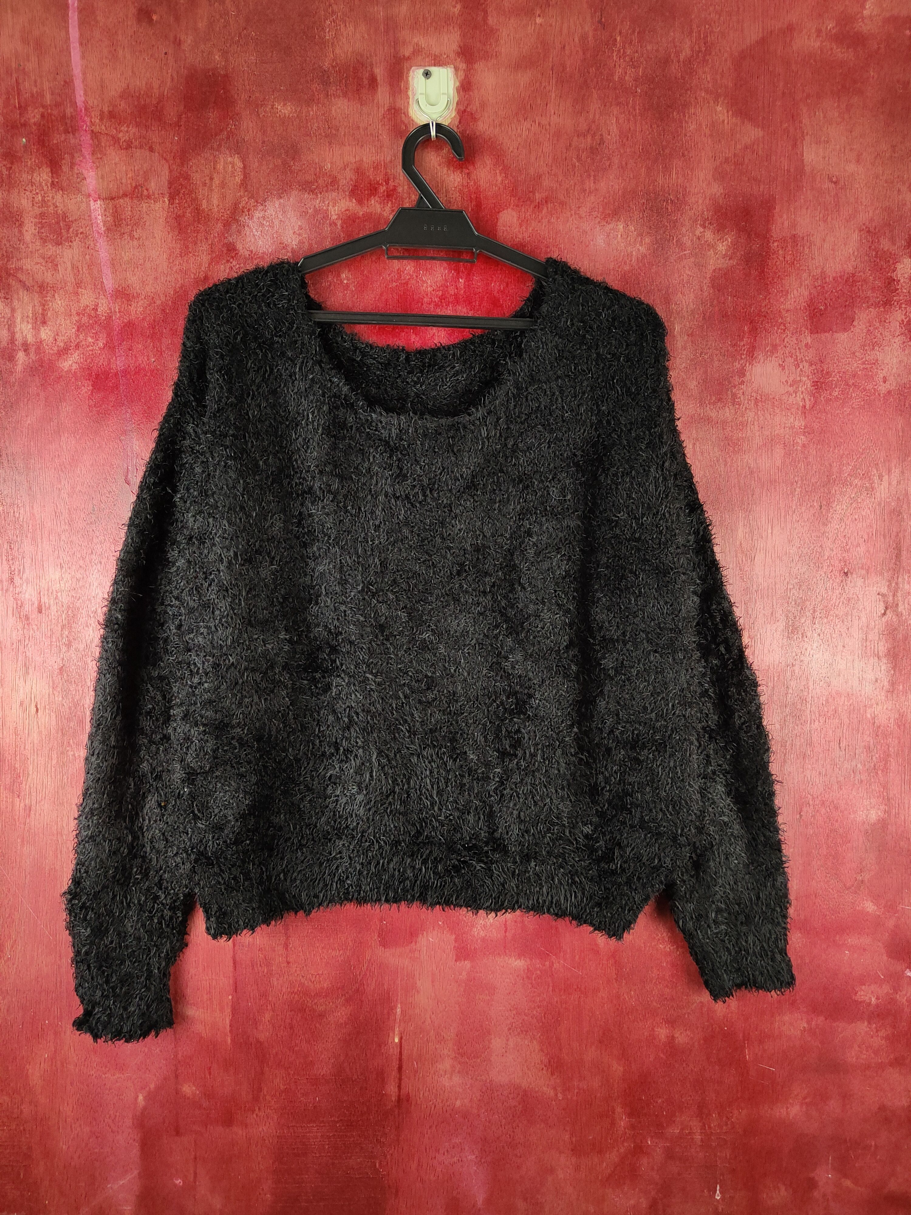 GU Black Shag Shaggy Fur Mohair Knitwear #S2189