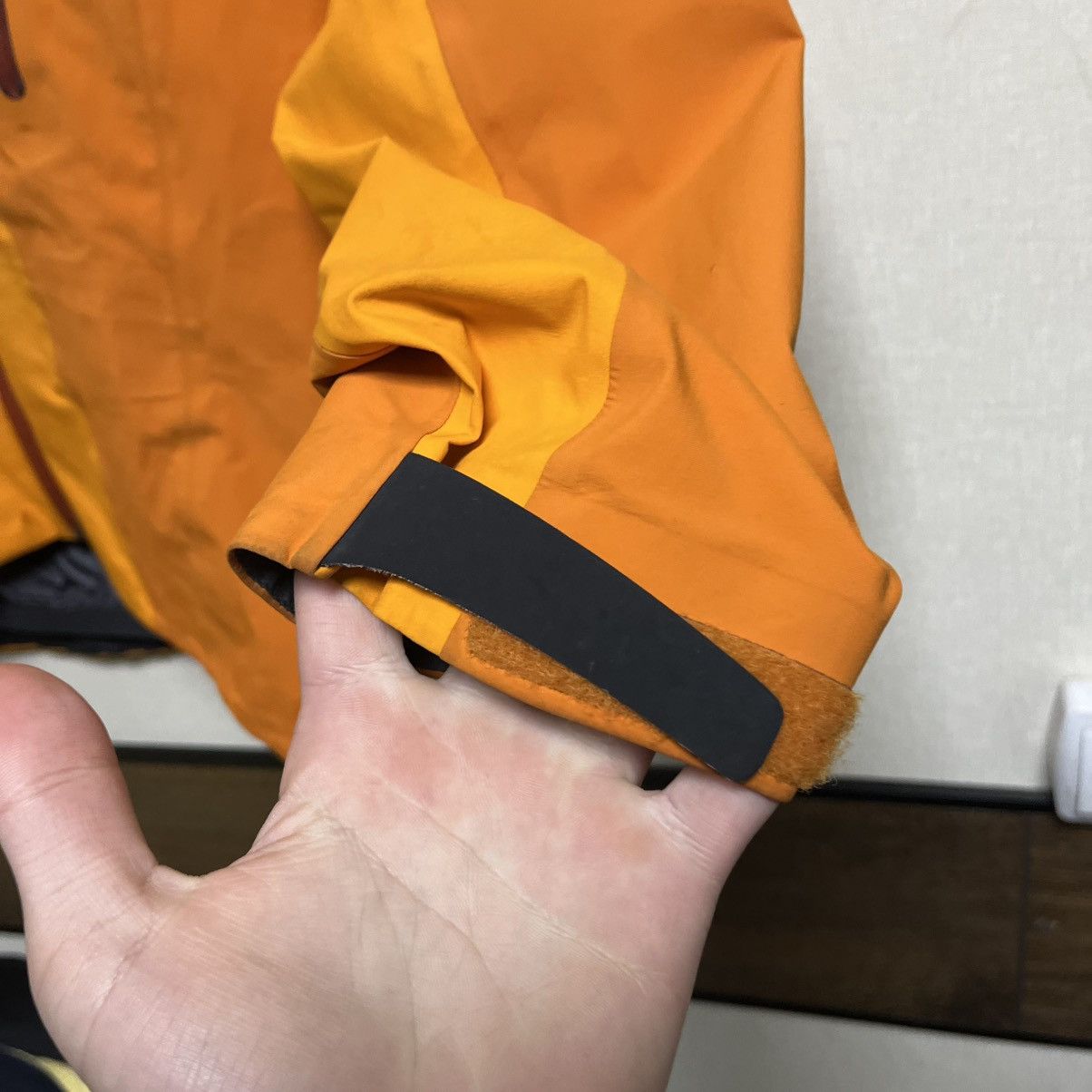 Arc'teryx Men's Arcteryx Beta Gore-Tex Jacket Recco Gorpcore Size US L / EU 52-54 / 3 - 10 Thumbnail