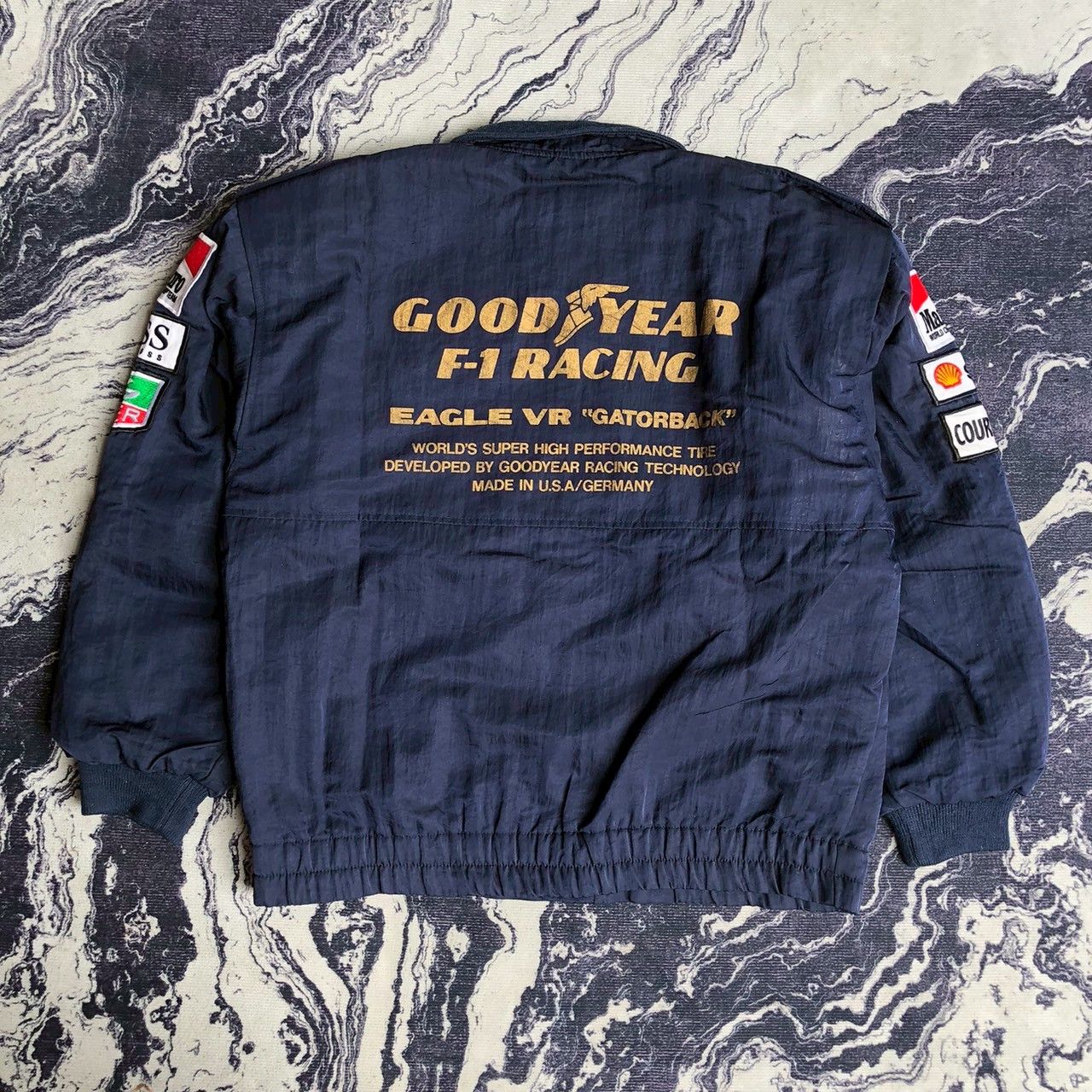 Vintage RARE Vintage 90s Goodyear F1 Racing Patch Quilted Jacket Size US M / EU 48-50 / 2 - 5 Thumbnail