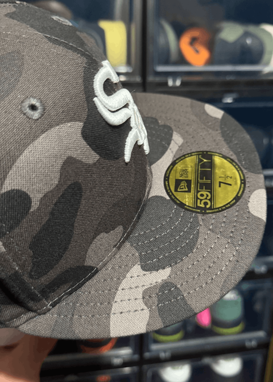Bape BAPE x MLB New Era 59Fifty Fitted Cap Sox Camo Black 7 1/2 Size ONE SIZE - 6 Thumbnail