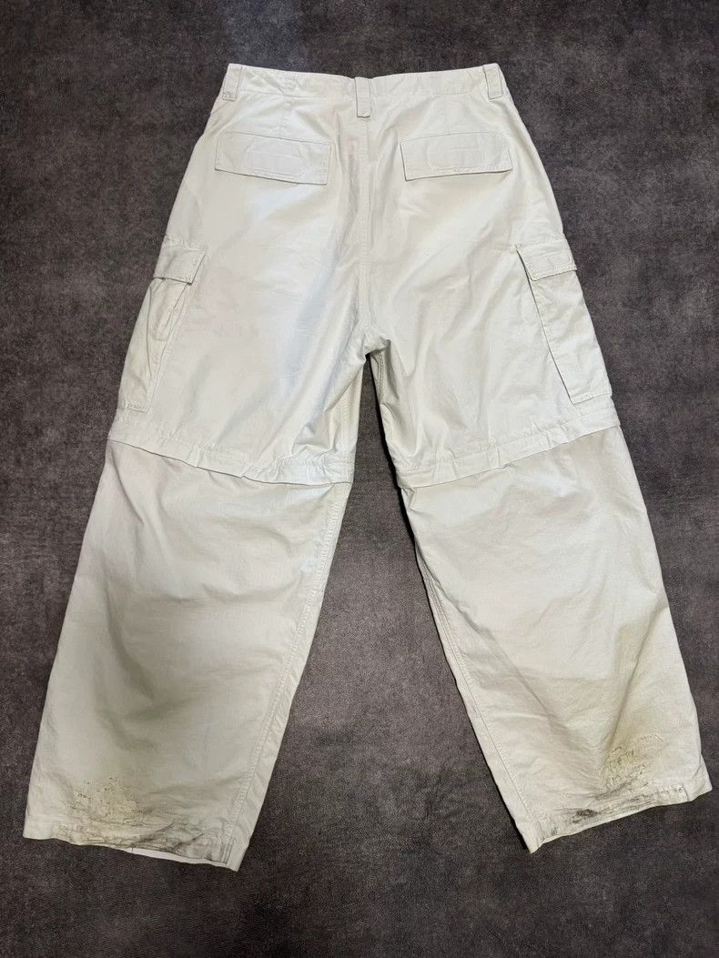 Balenciaga Balenciaga size S White old damaged cargo overalls Size US 27 - 2 Thumbnail