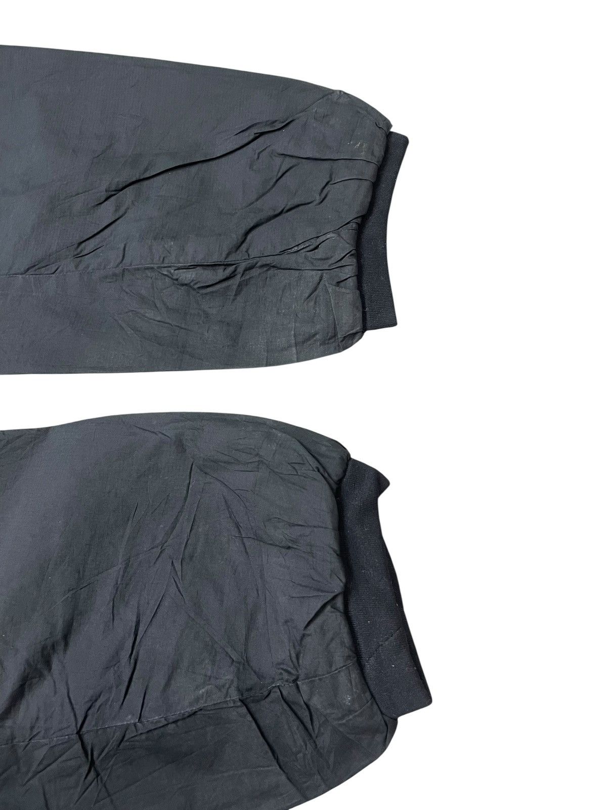 Haglofs Vintage Haglofs Thermolite Windbreaker Jacket Size US L / EU 52-54 / 3 - 9 Thumbnail