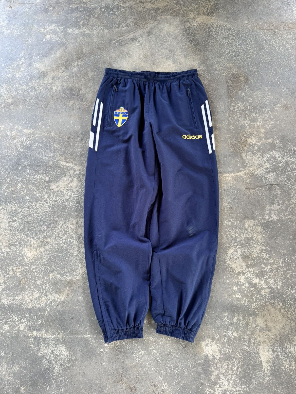Adidas Vintage adidas Sweden Sverige track Pants Size US 30 / EU 46 - 1 Thumbnail