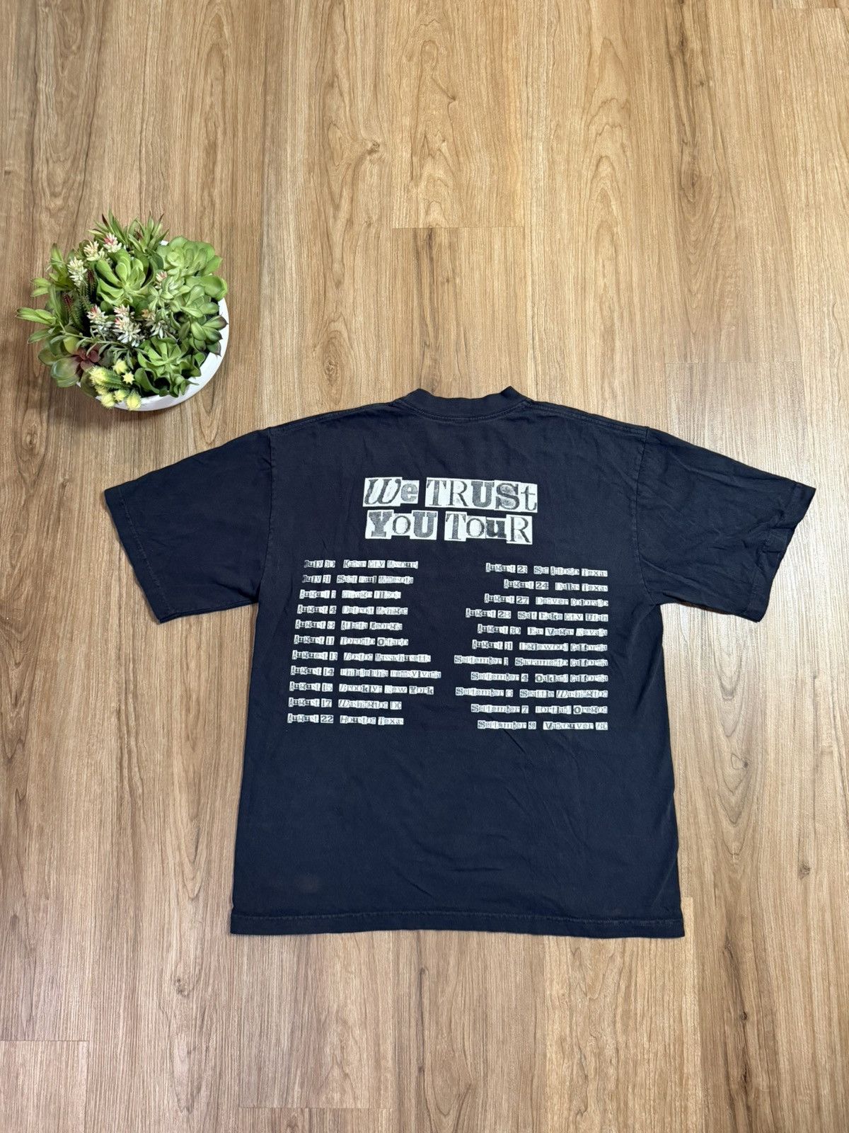 Metro Boomin Medium We Trust You Tour Future Metro Booming Shirt Size US M / EU 48-50 / 2 - 2 Thumbnail