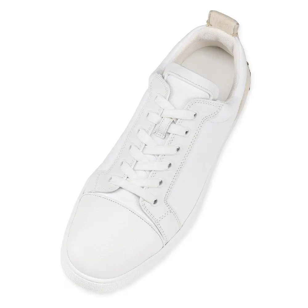 o1s1wg110225 Fun Louis Junior in White