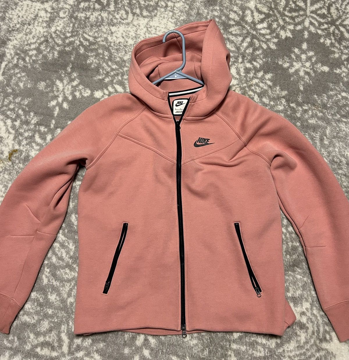 Nike **KIDS** XL Pink Nike Tech Size XS / US 0-2 / IT 36-38 - 1 Thumbnail