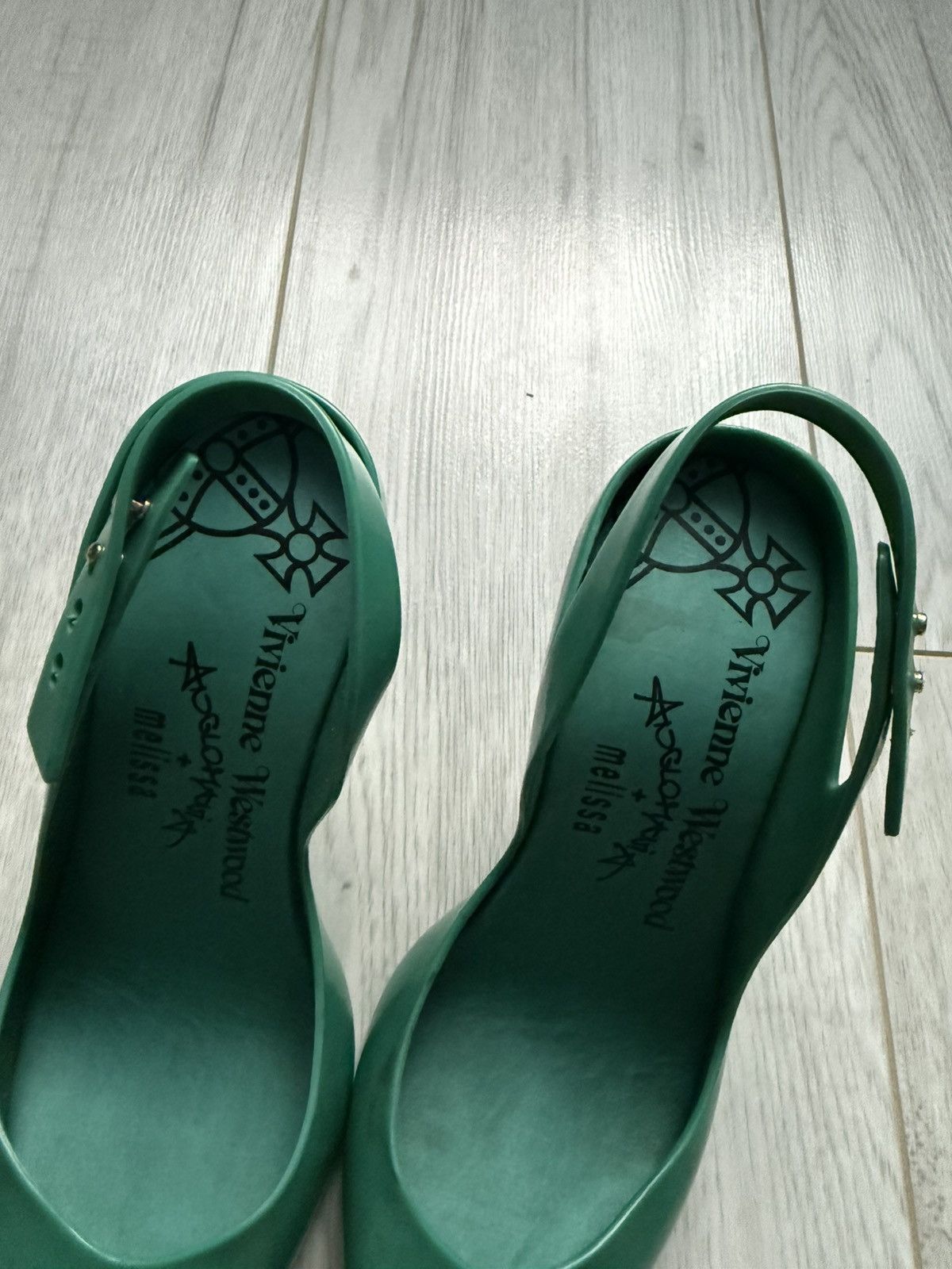 Melissa × Vivienne Westwood Vivienne Westwood x Melissa Green Slingback Heels Peep Toe Size US 7 / IT 37 - 2 Thumbnail