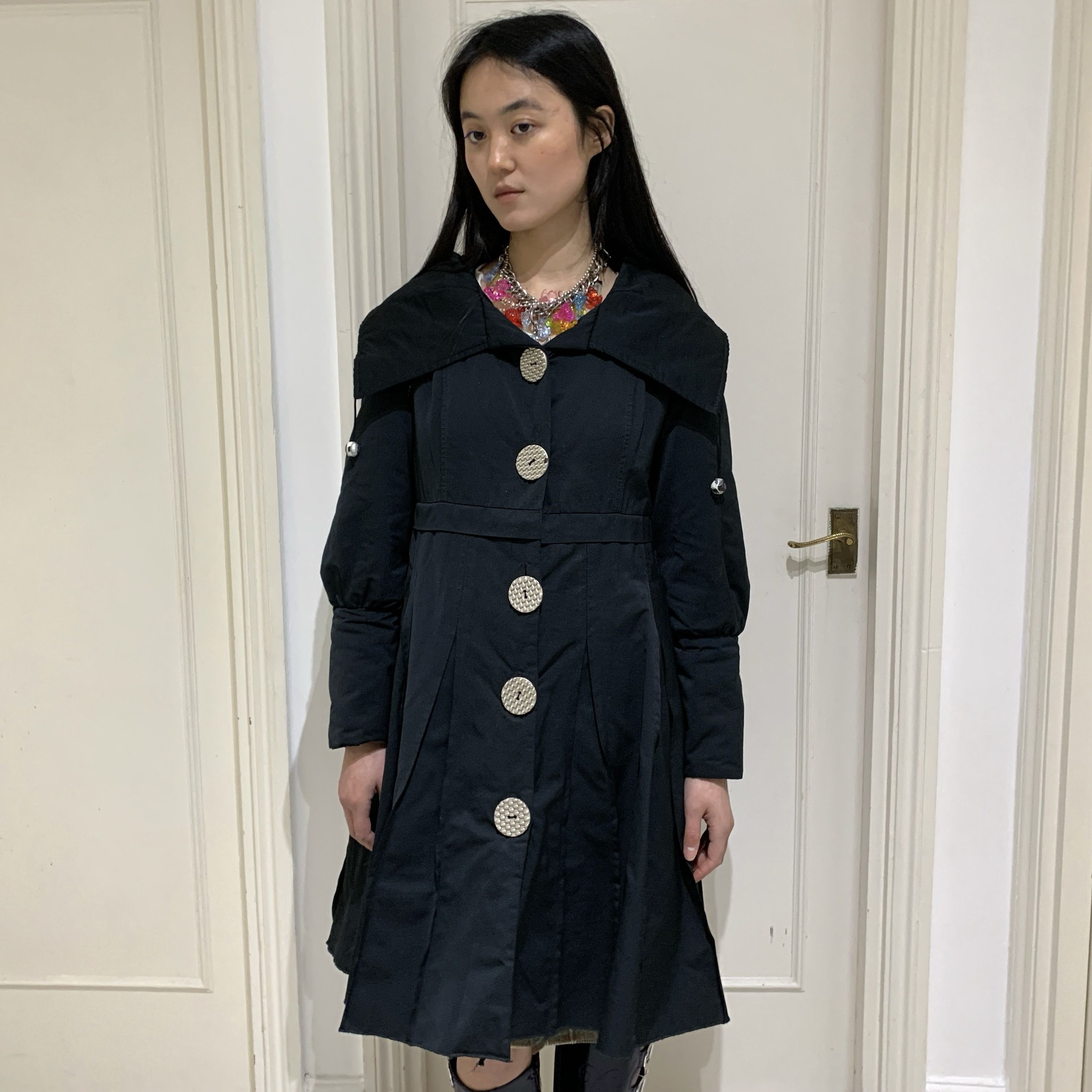 Other Vintage huge Peter Pan collar black padded dress coat Size M / US 6-8 / IT 42-44 - 6 Thumbnail