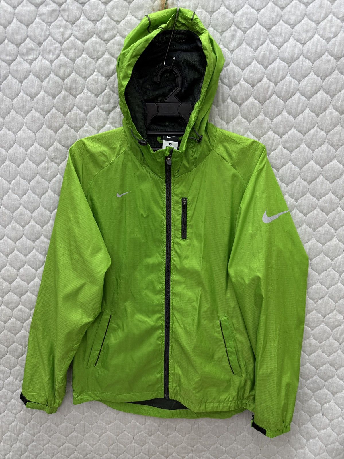 Nike 🔥🔥🔥STEALS NIKE HOODIE LIGHT JACKET Size US M / EU 48-50 / 2 - 1 Thumbnail