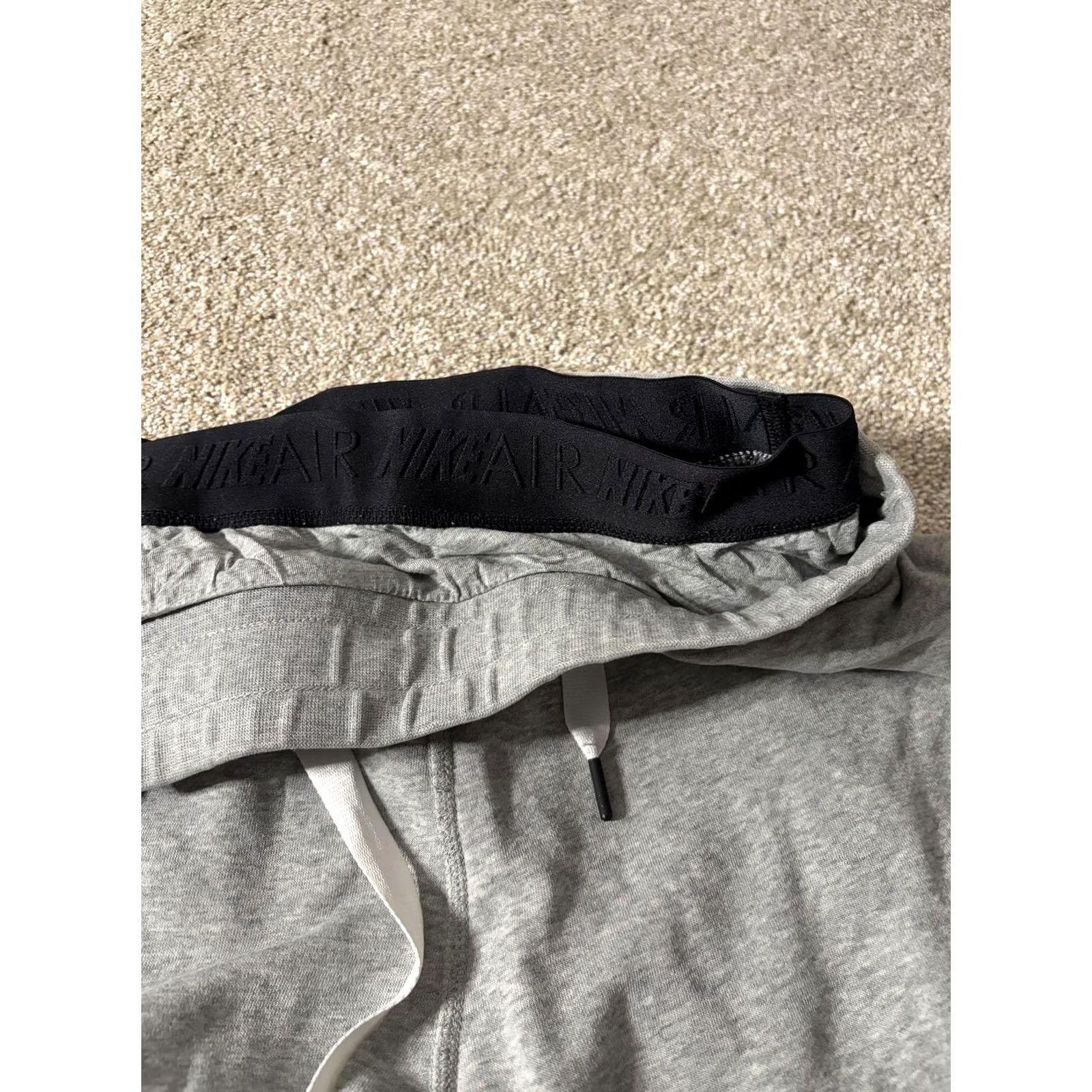 Nike Nike Air Sweatpants Mens Large Gray Joggers Elastic Waist Pockets CN7088-063 Size US 33 - 6 Thumbnail