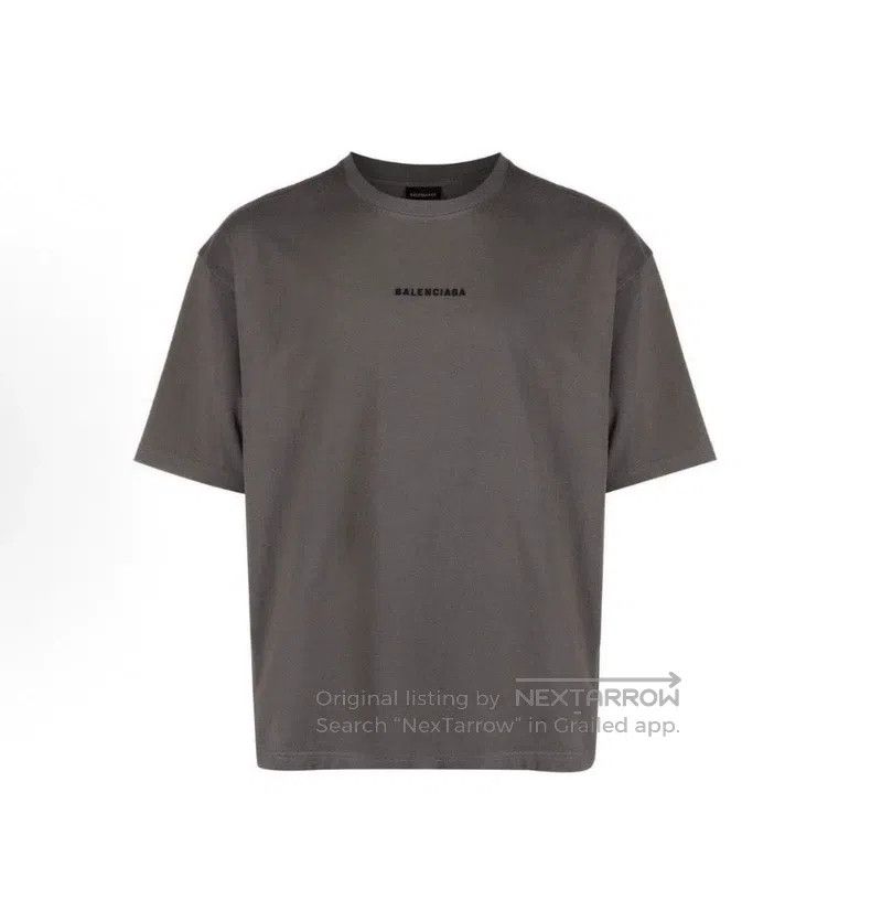 Balenciaga Balenciaga Short-sleeve with embroidered letter logo on th Size US L / EU 52-54 / 3 - 6 Thumbnail