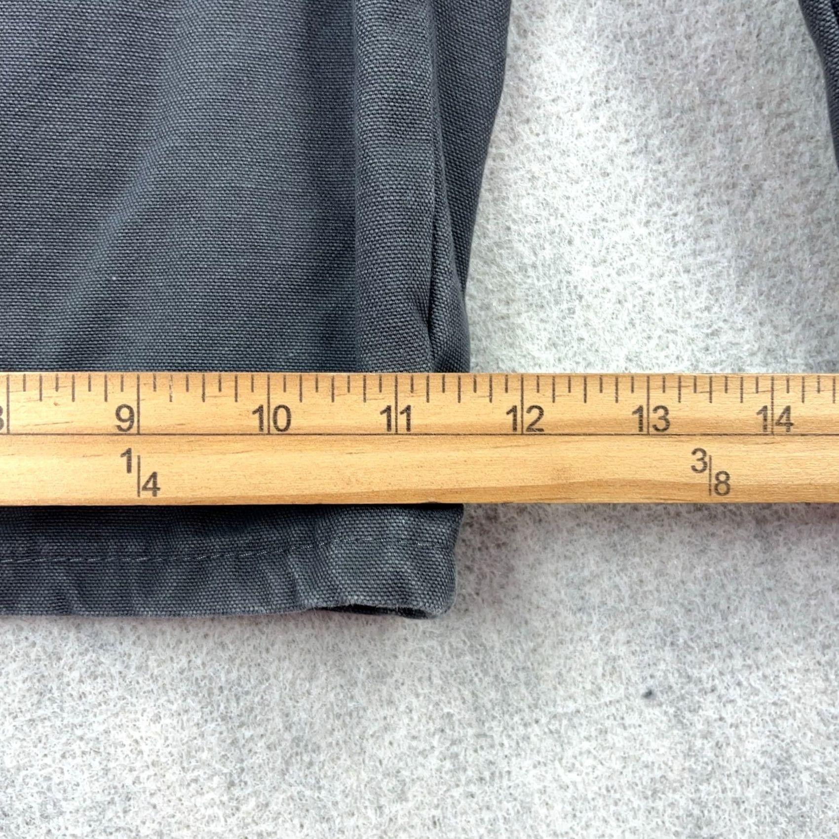 Dickies Dickies Carpenter Shorts Men 36 Gray Canvas Work Bermuda 5-Pocket Relaxed Rise High 11in Regular Size 36 Gray Dickies Mens Vintage No N/A Size US 36 / EU 52 - 7 Thumbnail