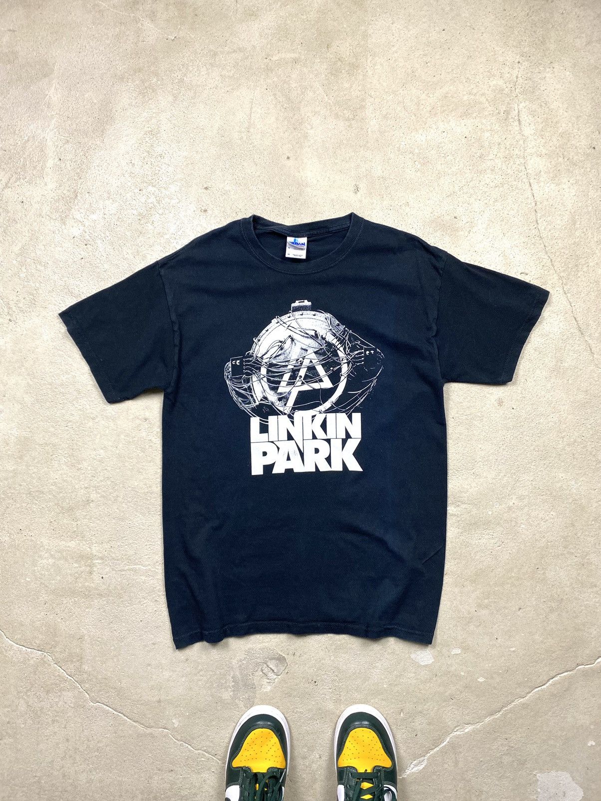 Band Tees Vintage 2000ʼs Linkin Park Band Rock T Shirt Y2K Size US M / EU 48-50 / 2 - 1 Thumbnail