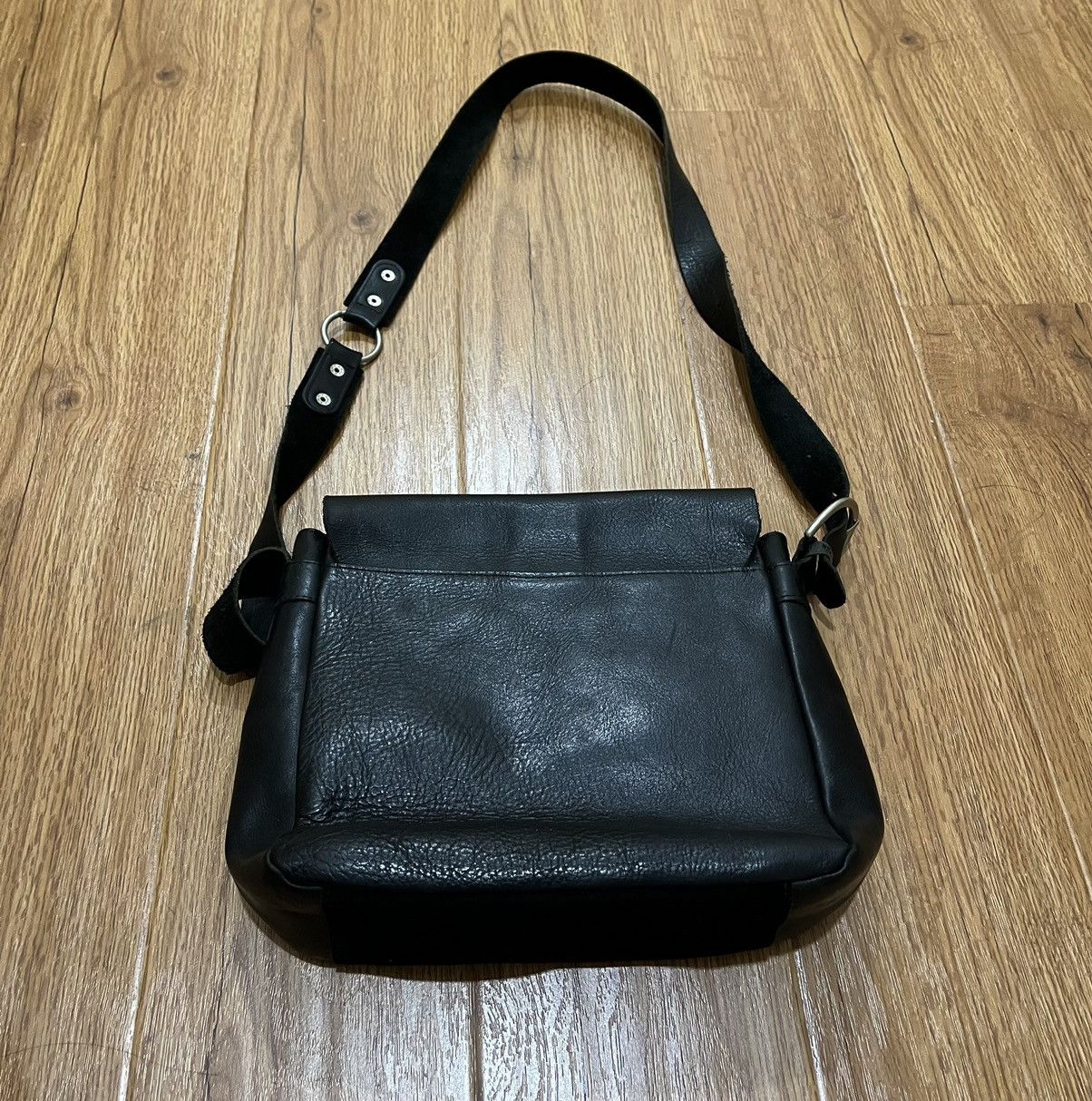 Genuine Leather Genuine Leather suede sling bag shoulder bag Size ONE SIZE - 4 Thumbnail