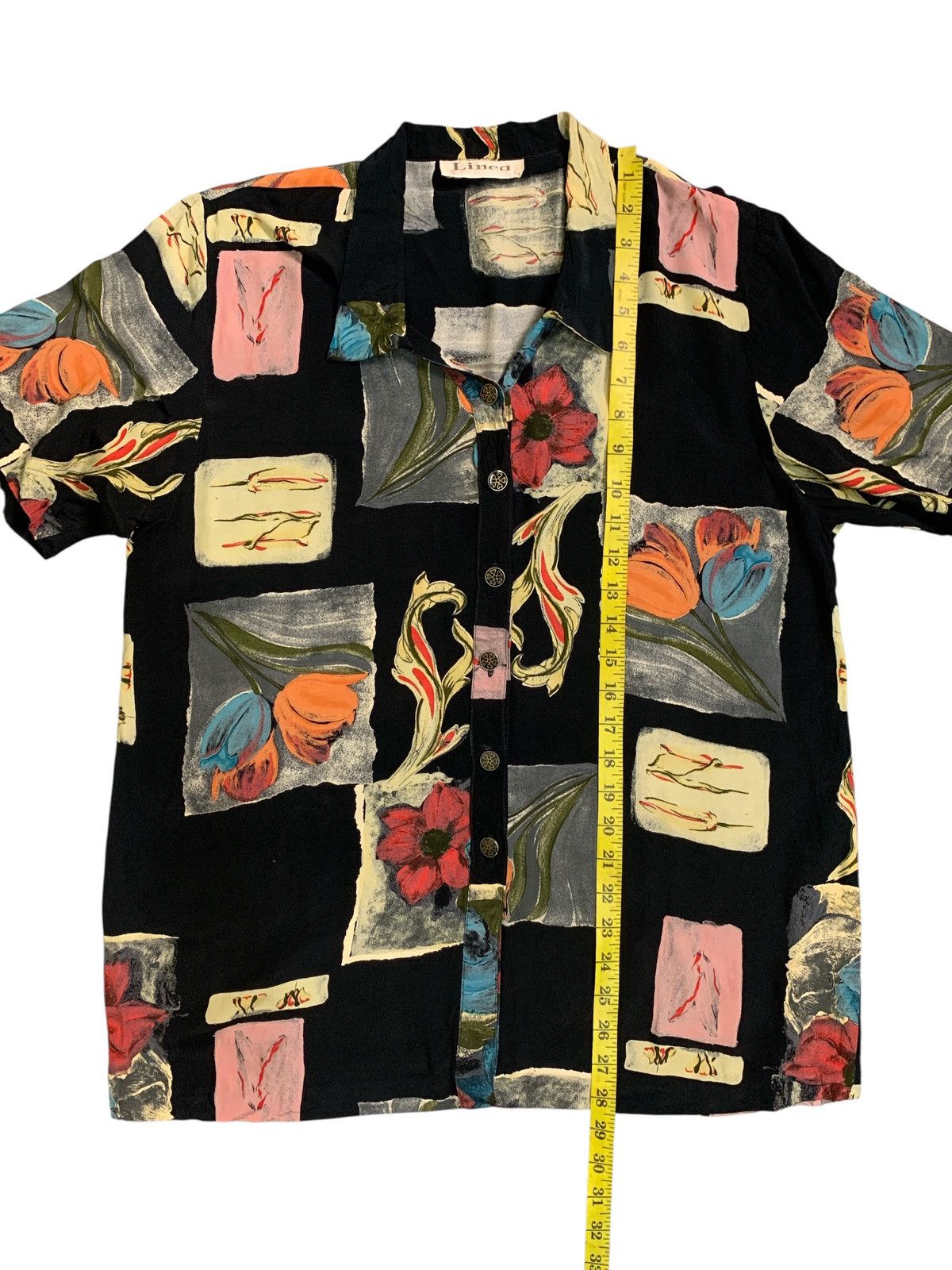 Linea Rare Design Vintage Linea Short-Sleeve Button-Up Blouse Size M / US 6-8 / IT 42-44 - 6 Thumbnail