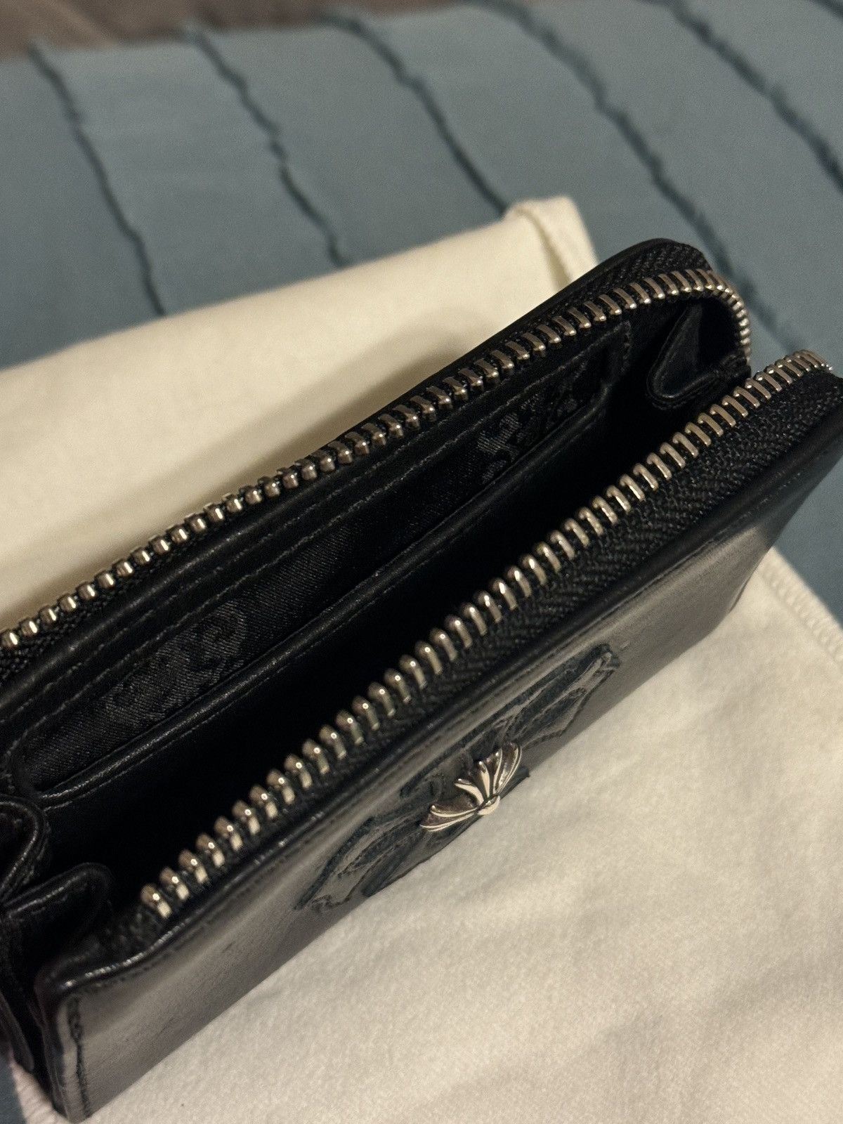 Chrome hearts wallet with chain