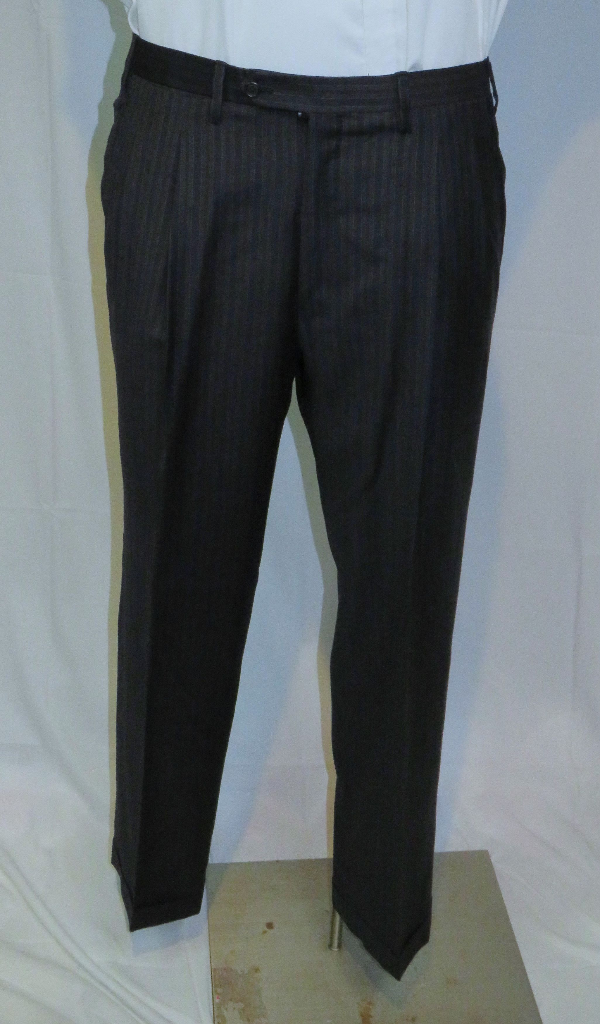 Bergdorf Goodman × Kiton Custom Made Super 200 Blue Striped Two Button Suit 43R Size 42R - 13 Thumbnail