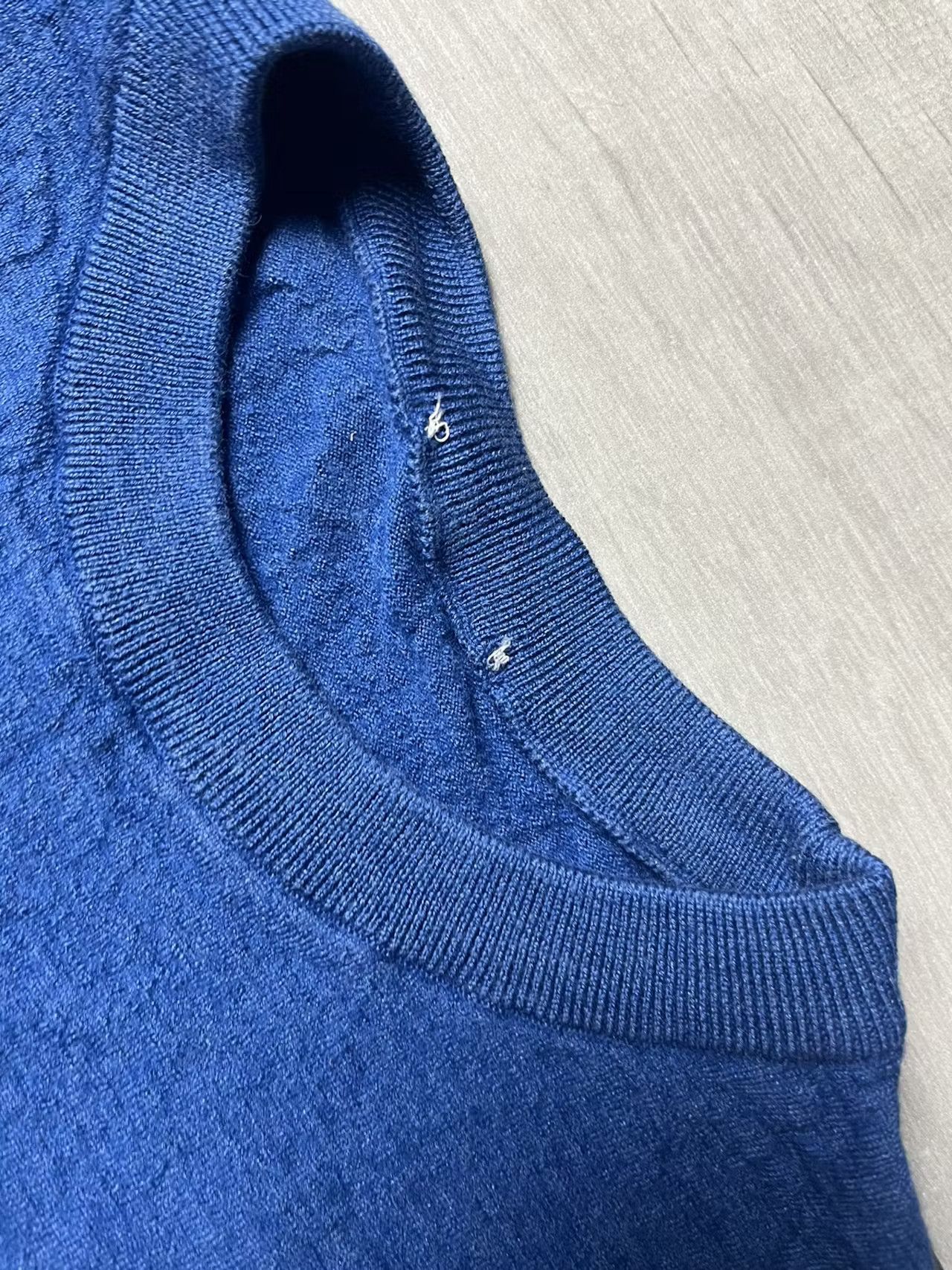 Yves Saint Laurent Ysl pour homme sweater small logo size XSmall Size US XS / EU 42 / 0 - 3 Thumbnail