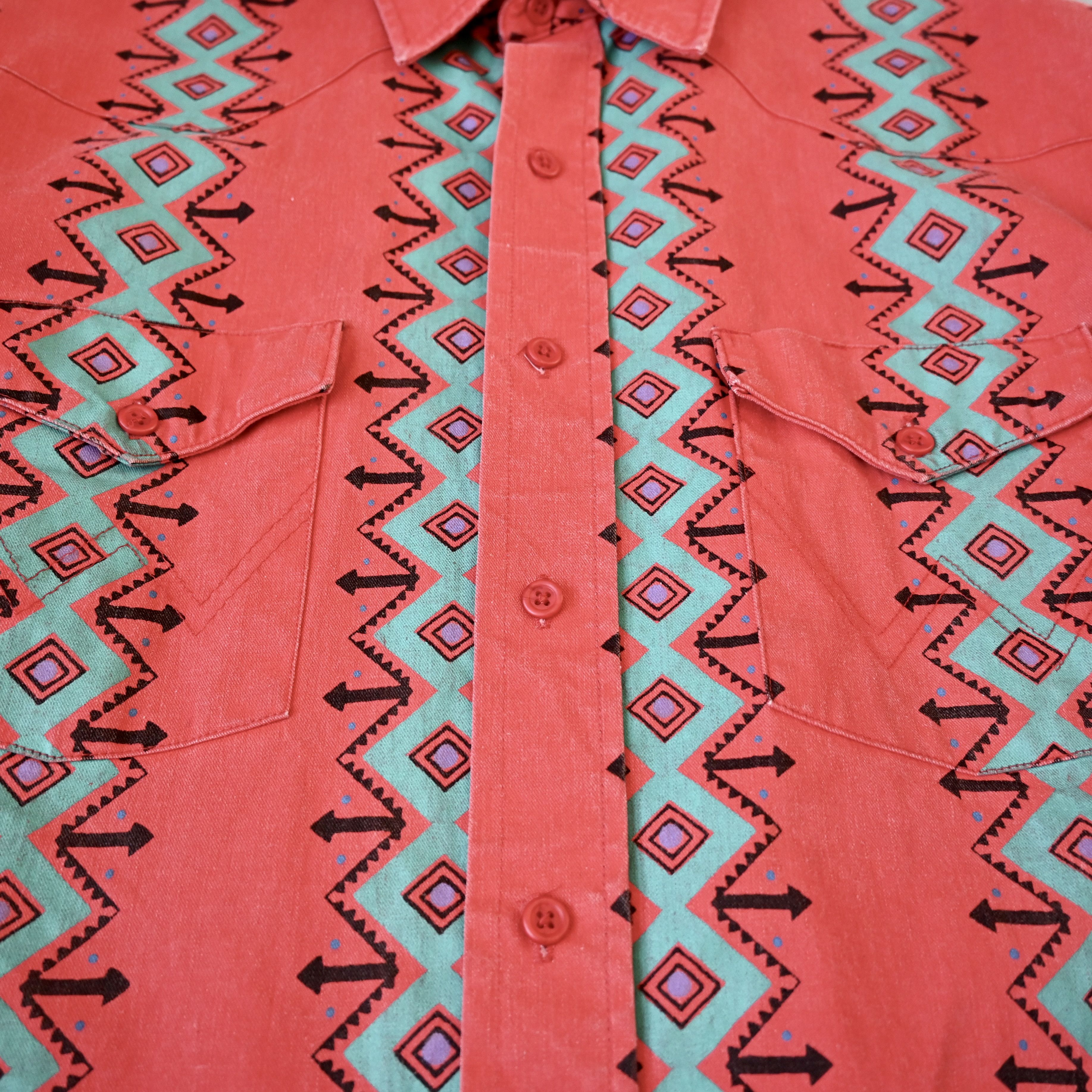 Vintage VTG Wrangler brushpopper shirt Aztec Navajo poppy red 16.5 Size US L / EU 52-54 / 3 - 11 Thumbnail