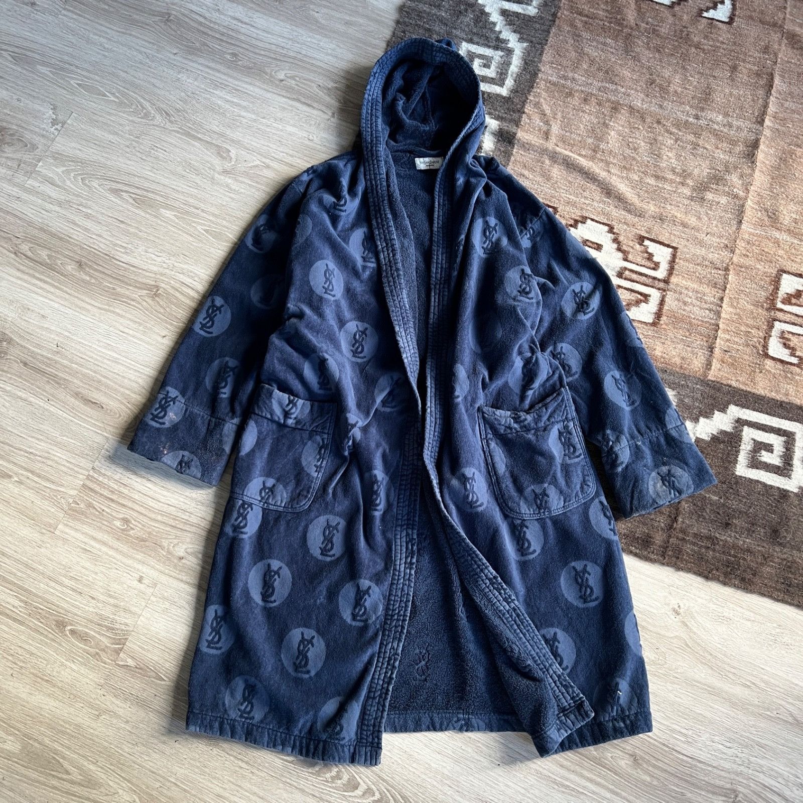 Saint Laurent Paris Yves Saint Laurent Monogram Hooded Bathrobe 9965AC Size US XL / EU 56 / 4 - 1 Thumbnail