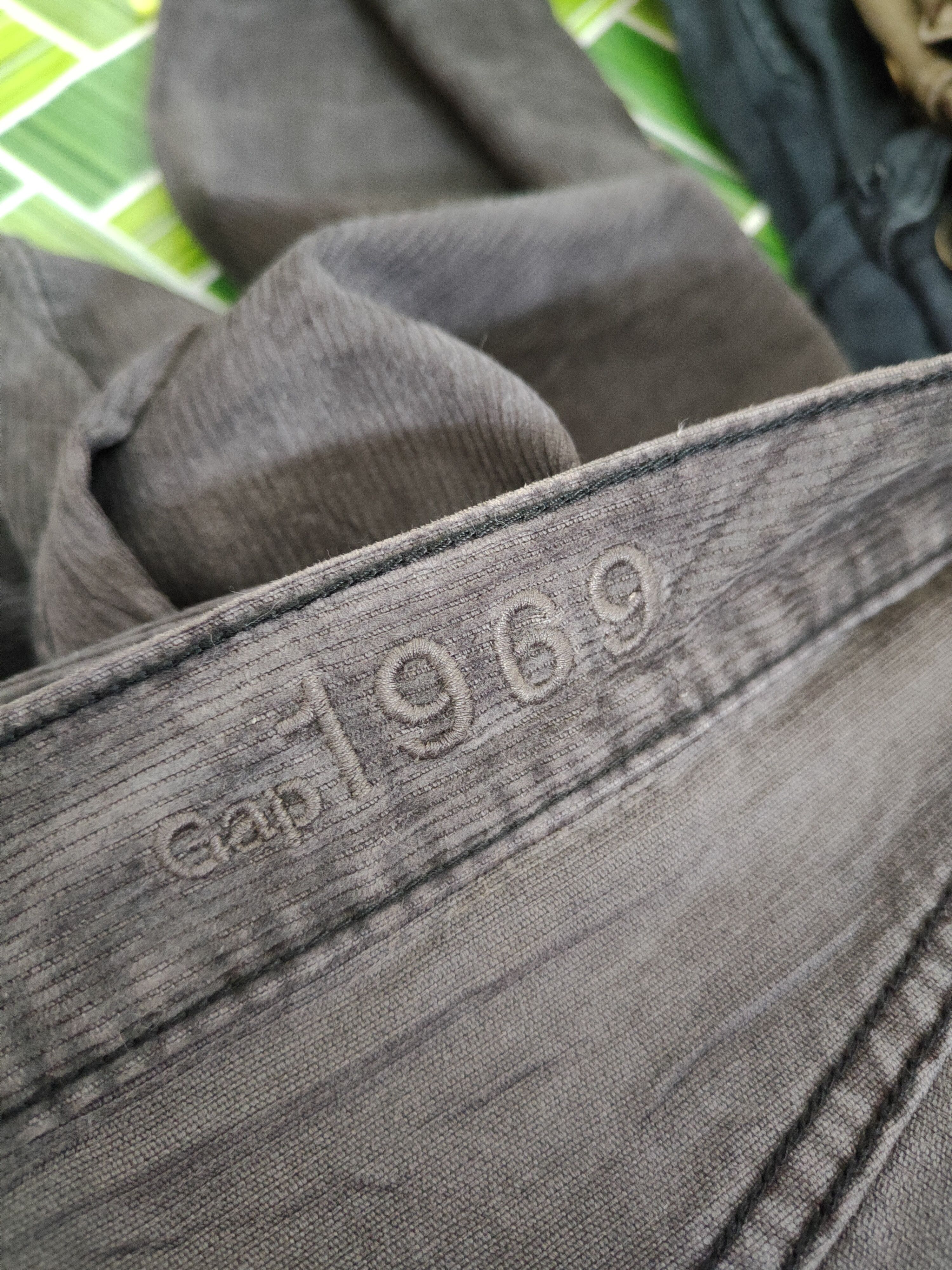 Gap Gap 1969 Dark Purple vintage Corduroy Pants #S1279 Size US 34 / EU 50 - 16 Thumbnail