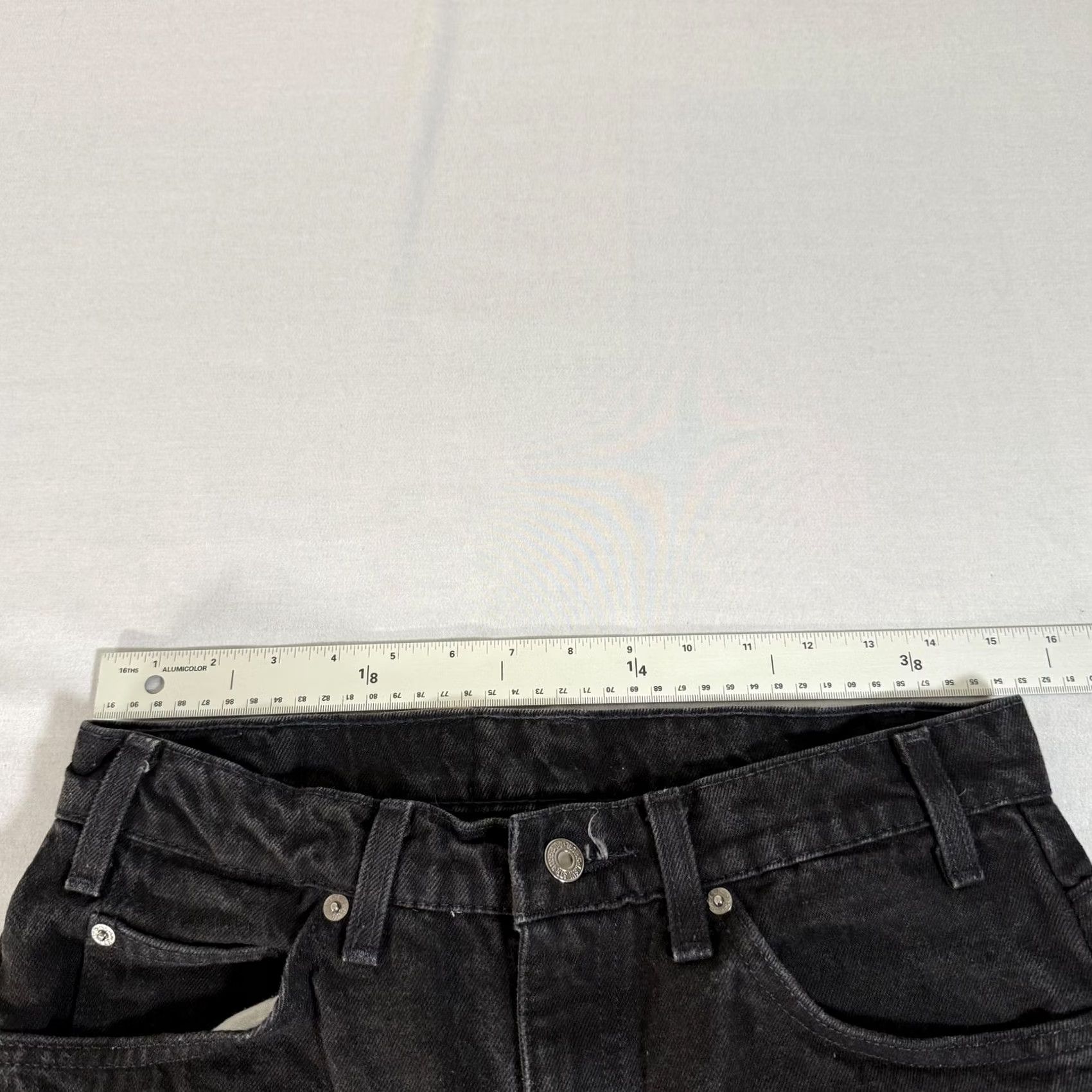 Levi's VINTAGE Levi's 505 Jeans Mens 32x32 Black Charcoal Wash Straight Leg Denim 90s Size US 32 / EU 48 - 6 Thumbnail