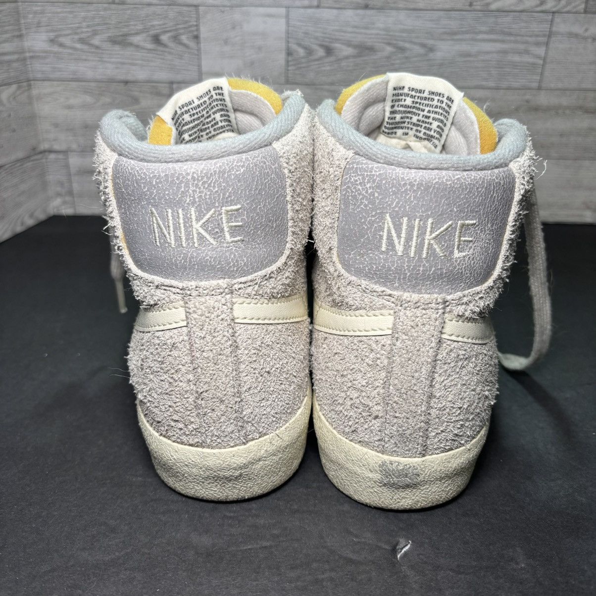 Nike Nike Blazer Mid '77 PRM Light Bone Coconut Milk Men's Sz 8.5 Size US 8.5 / EU 41-42 - 4 Thumbnail