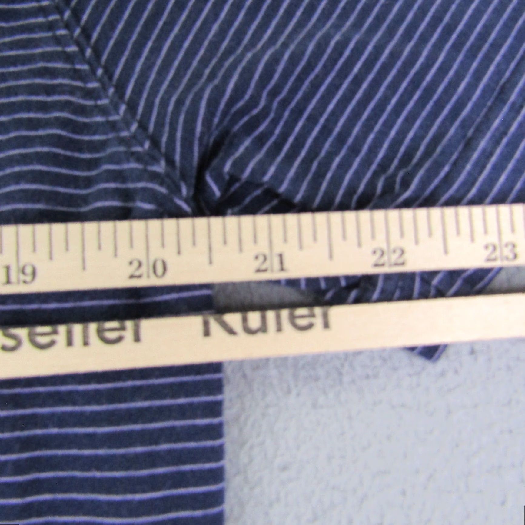 Vintage Robert Barakett Polo Shirt Mens XL Blue Stripes Pima Cotton Knit Polo Casual Sports Golf Shirt Mens XL Blue Striped Polo Size US XL / EU 56 / 4 - 7 Thumbnail