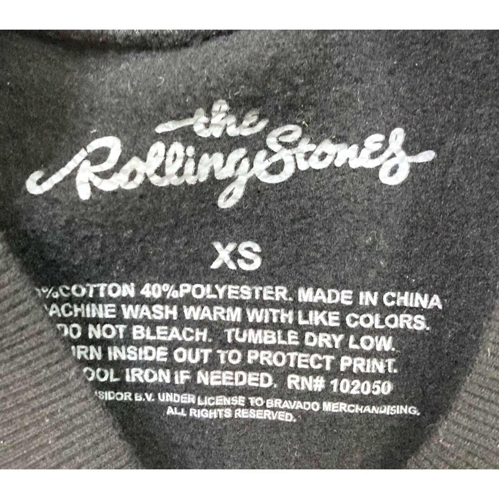 Vintage VINTAGE The Rolling Stones XS Black Lightweight Crewneck Sweatshirt Women Pullover Regular Knit Graphic Print Logo 100% Authentic Size XS / US 0-2 / IT 36-38 - 4 Thumbnail