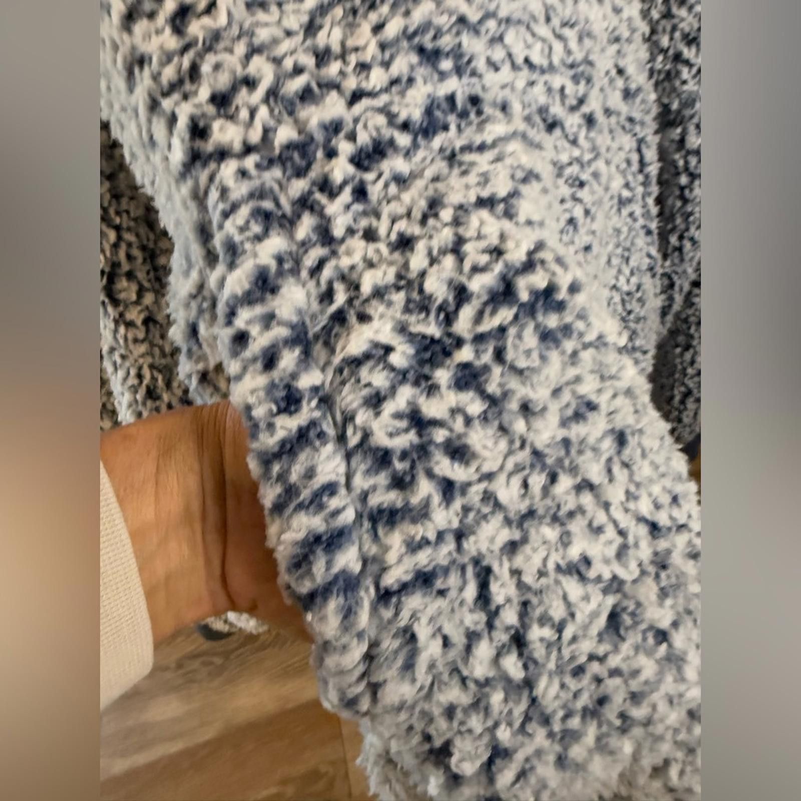 Other Farry Fazzy Oversized light blue hoodie faux fur fleece OS Size ONE SIZE - 4 Thumbnail